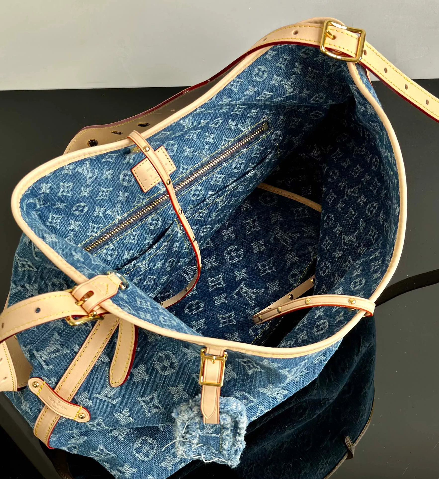 Women's Classic Handbags LOUIS VUITTON 18376466