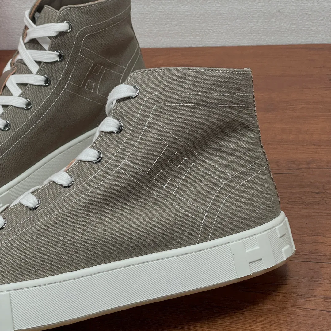 Men's Sneakers HERMES 17307270
