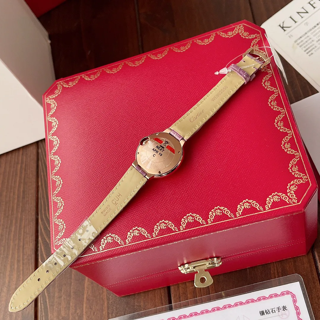 Women's Watches CARTIER 17638273