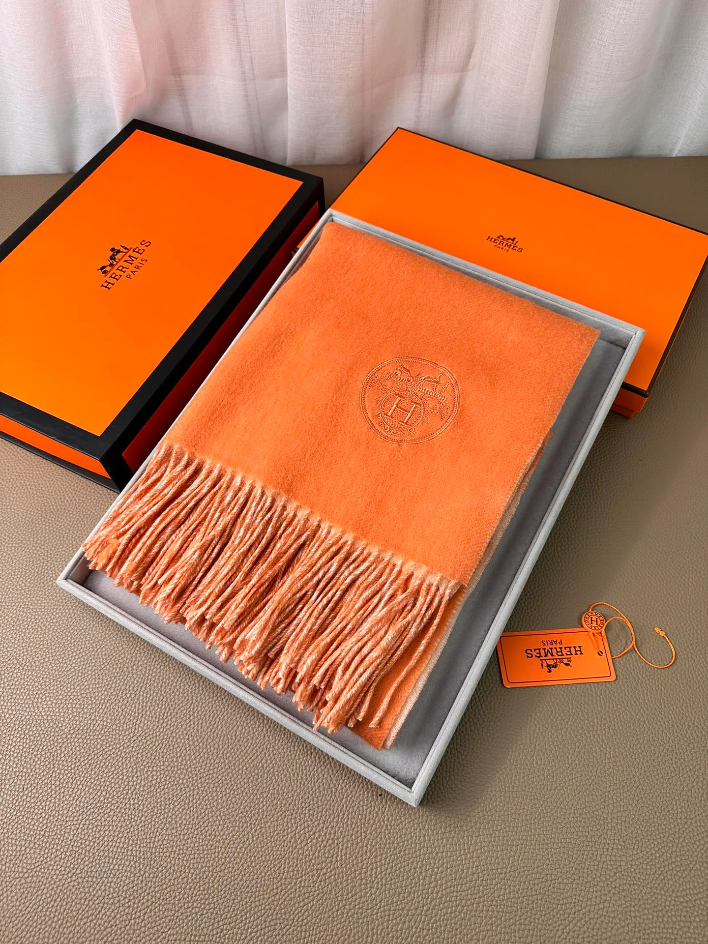 Scarves HERMES 18105097