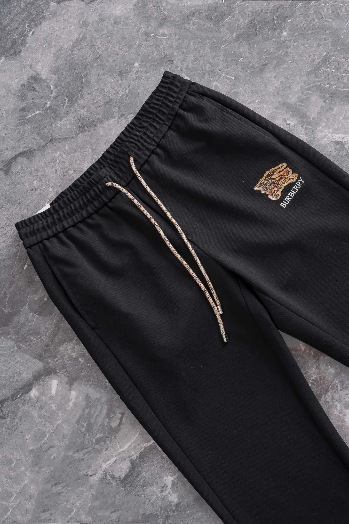 Men's Trousers BURBERRY 17973684