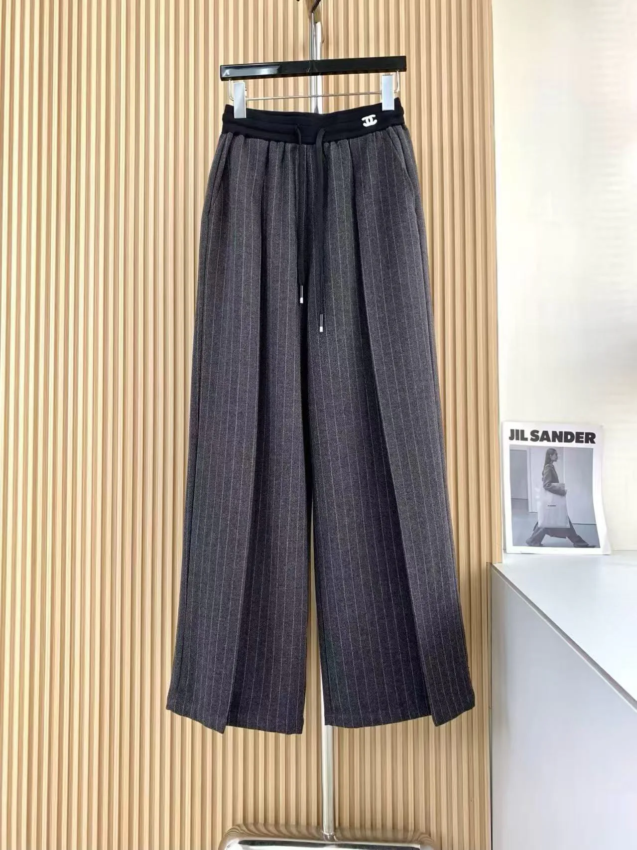 Women's Trousers CHANEL 18426601