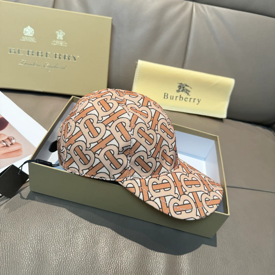 Hats BURBERRY 17515209