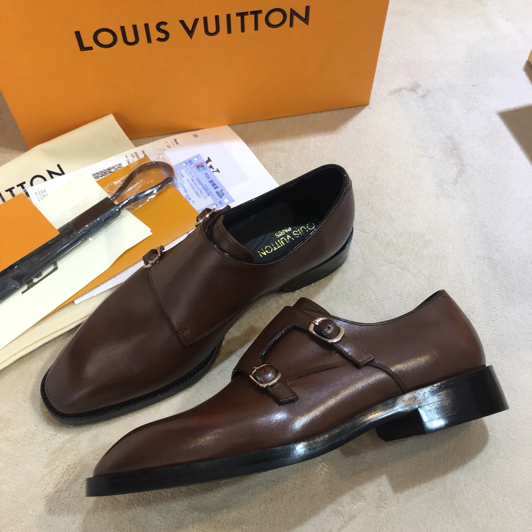 Men's Loafers And Dress Shoes LOUIS VUITTON 17955342
