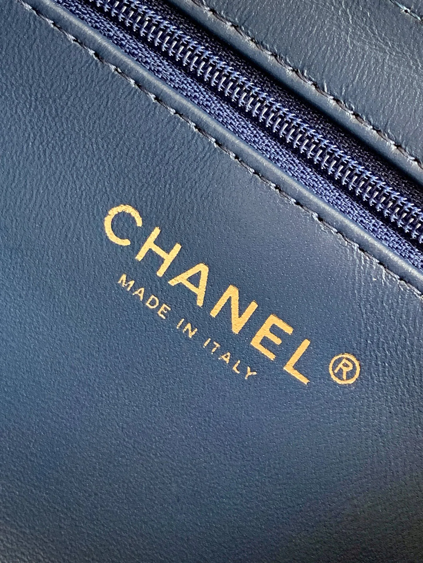 Классические Сумки Женские Chanel 18588887