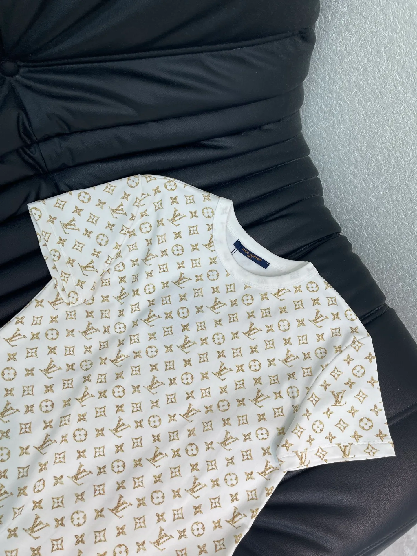 Women's T-Shirts LOUIS VUITTON 17676754