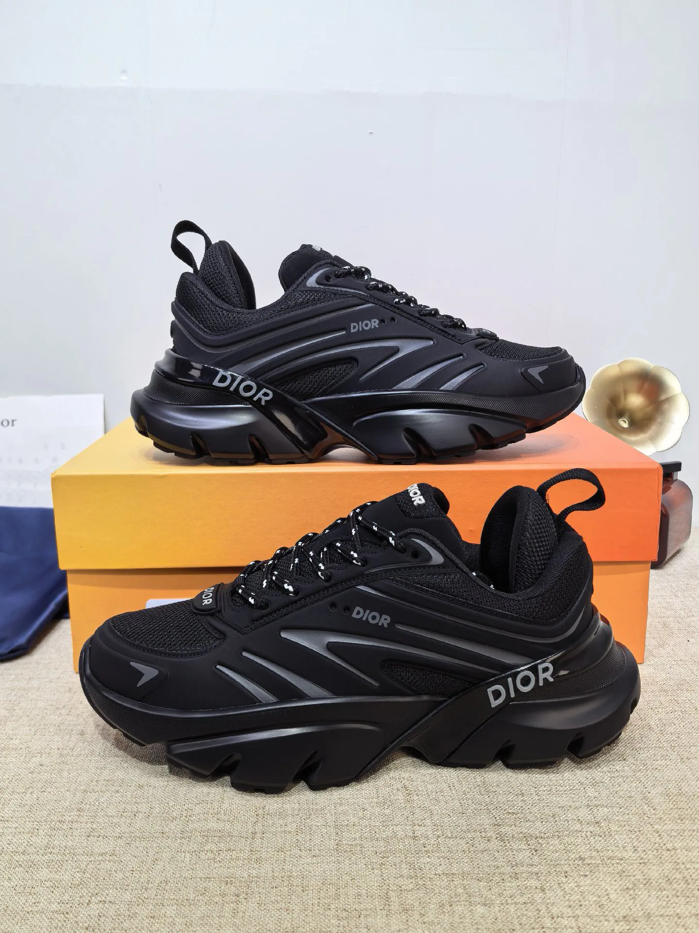Men's Sneakers CHRISTIAN DIOR 17805357