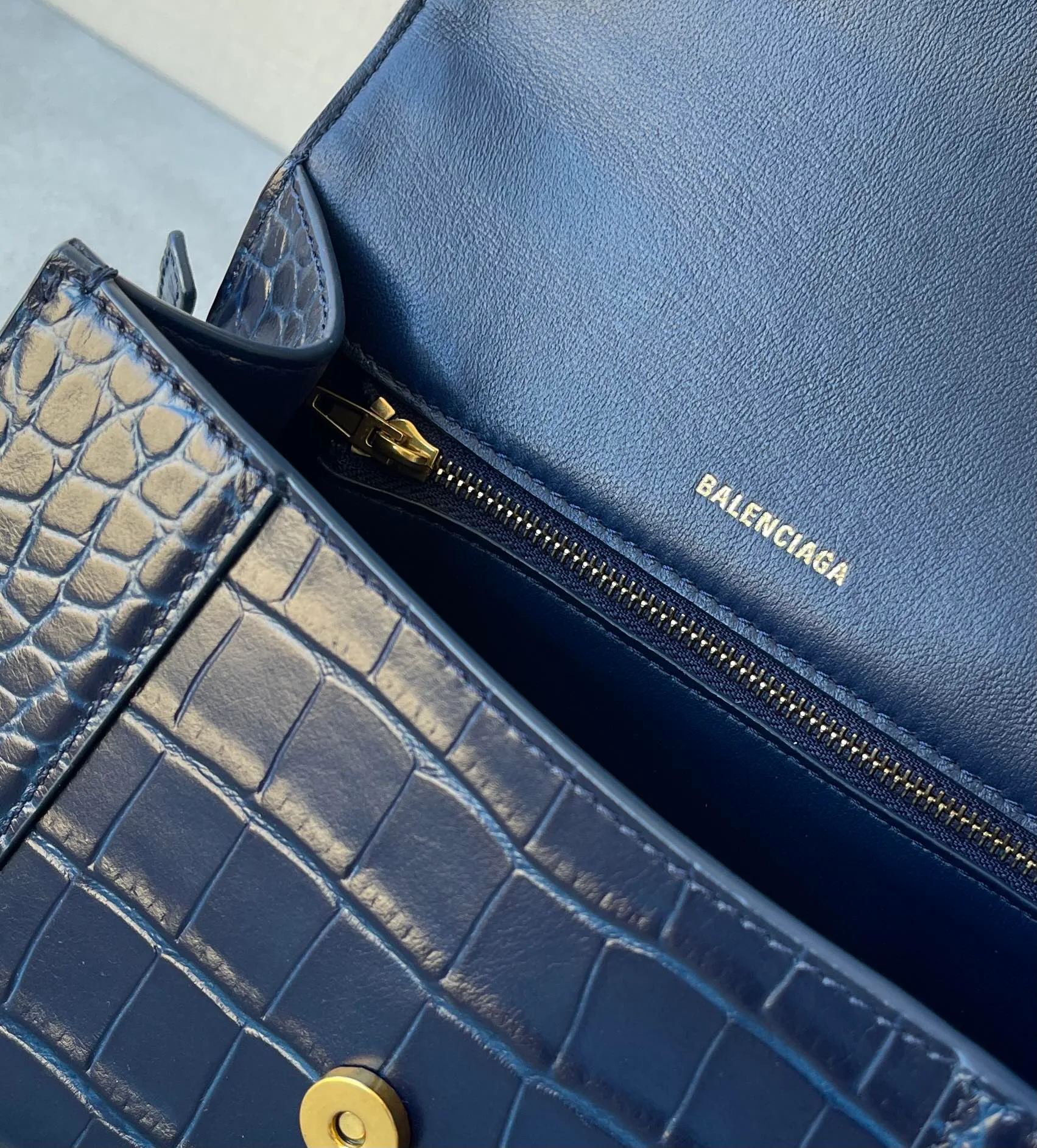 Классические Сумки Женские Balenciaga 18619534