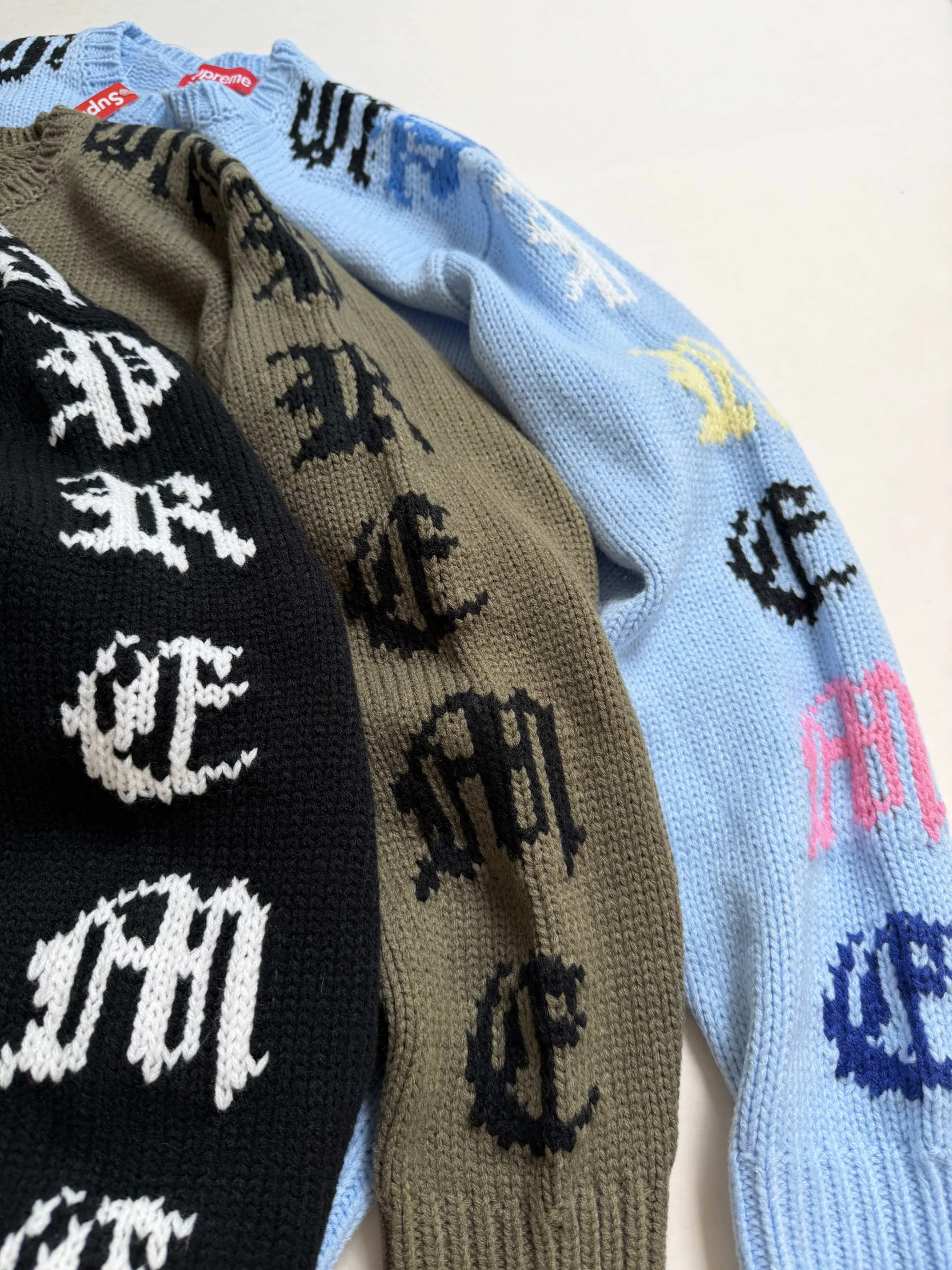 Men's Jumpers And Sweaters SUPREME 18068889
