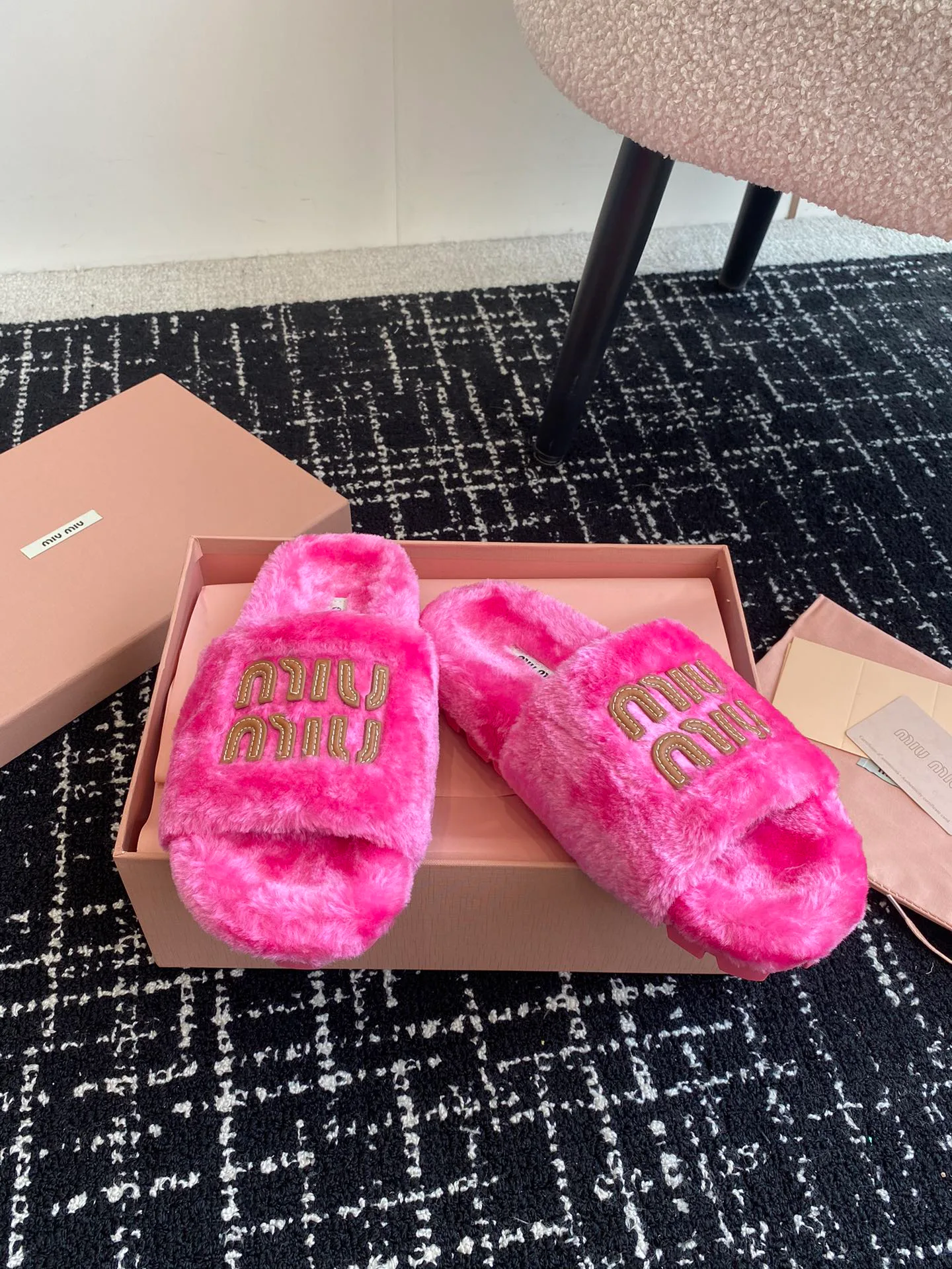 Women's Slippers MIU MIU 18241533
