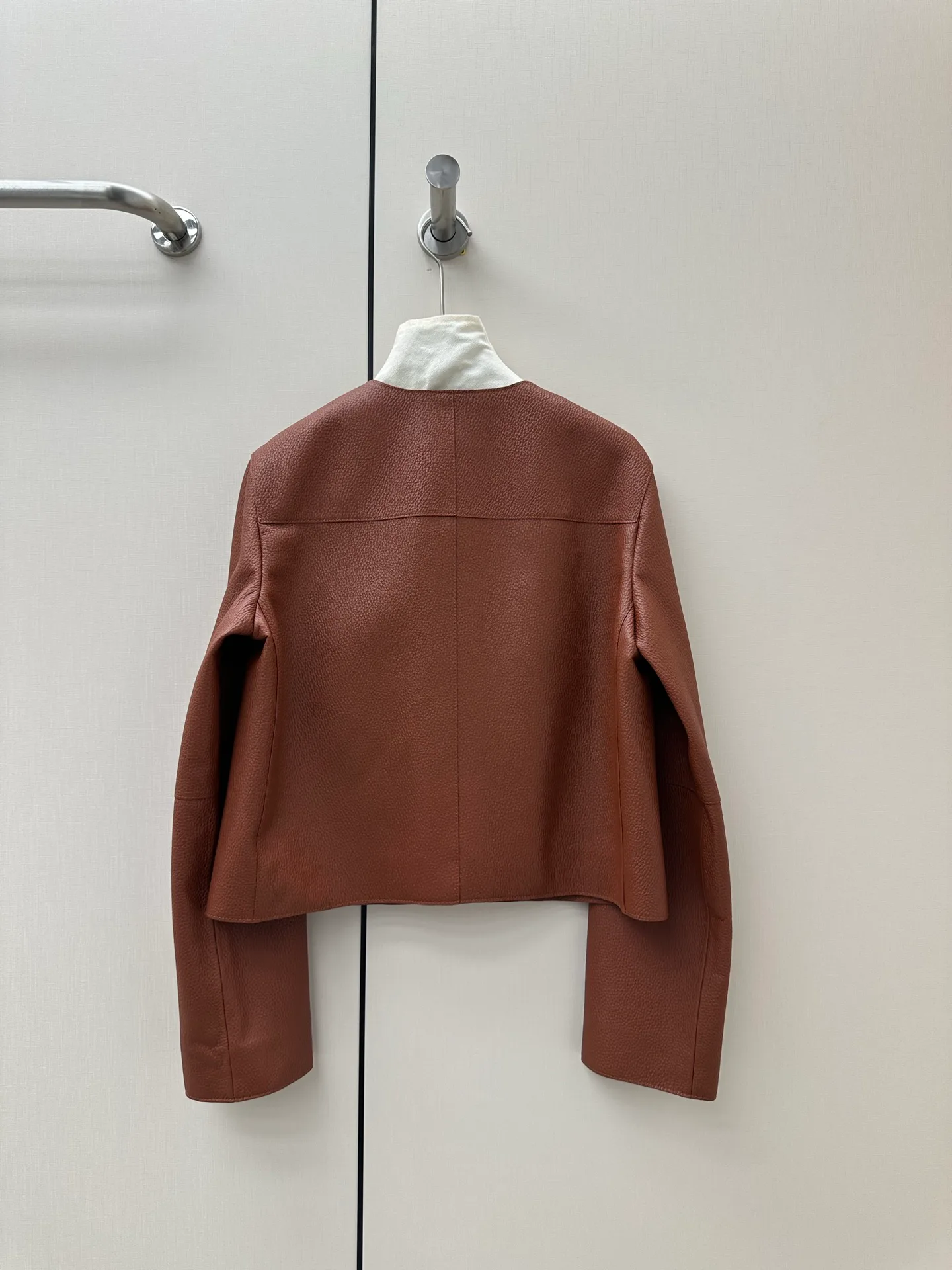 Women's Leather Jackets And Sheepskin Coats HERMES 18130757