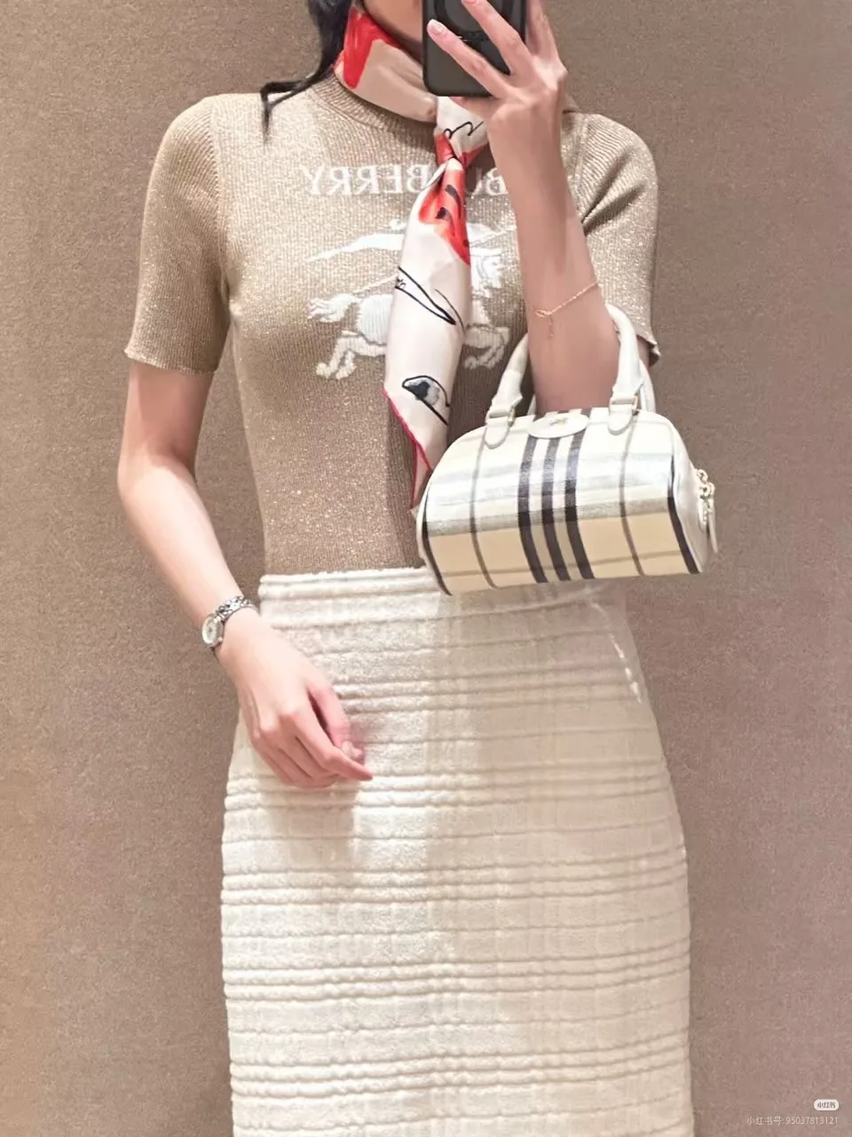 Women's T-Shirts BURBERRY 18044463