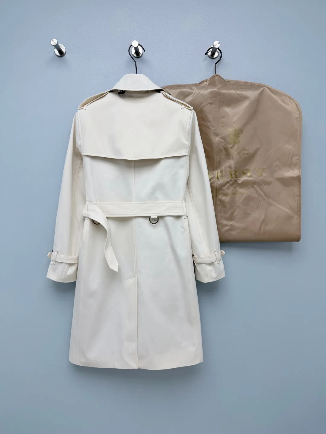 Women's Trench Coats BURBERRY 18512923