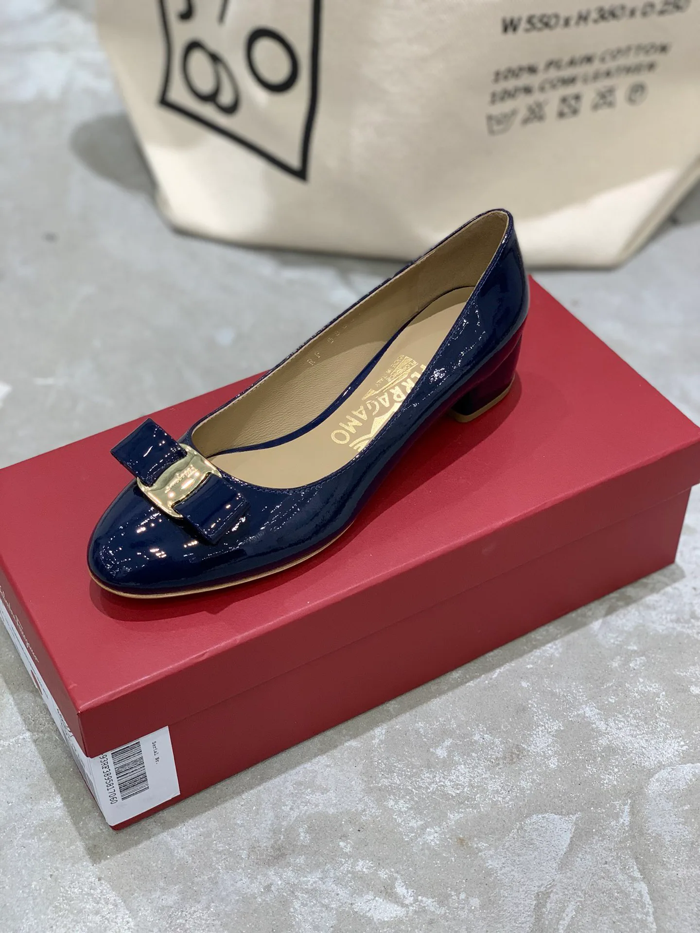 Women's Ballet Flats SALVATORE FERRAGAMO 18340687