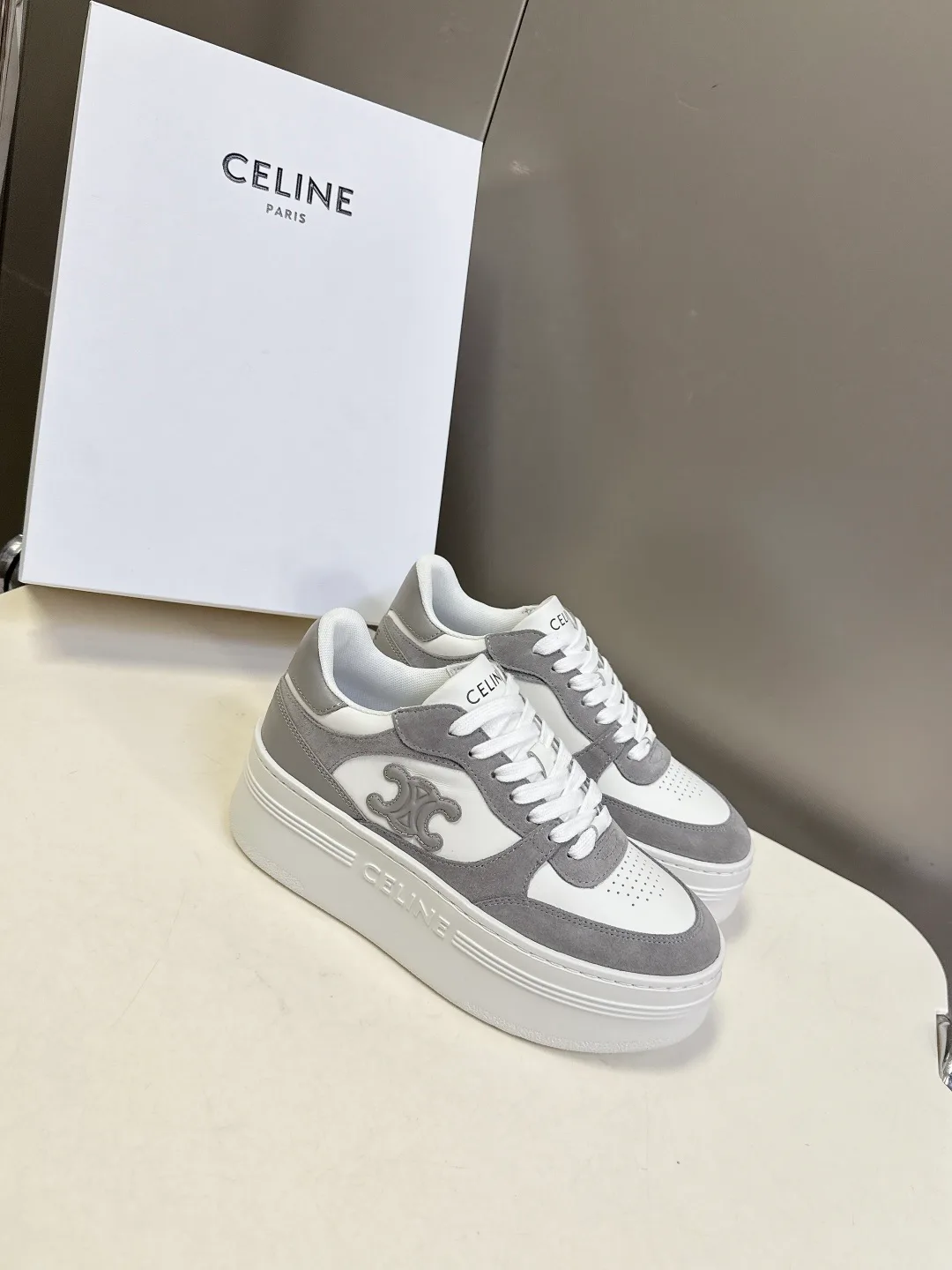 Women's Sneakers CELINE 18006029