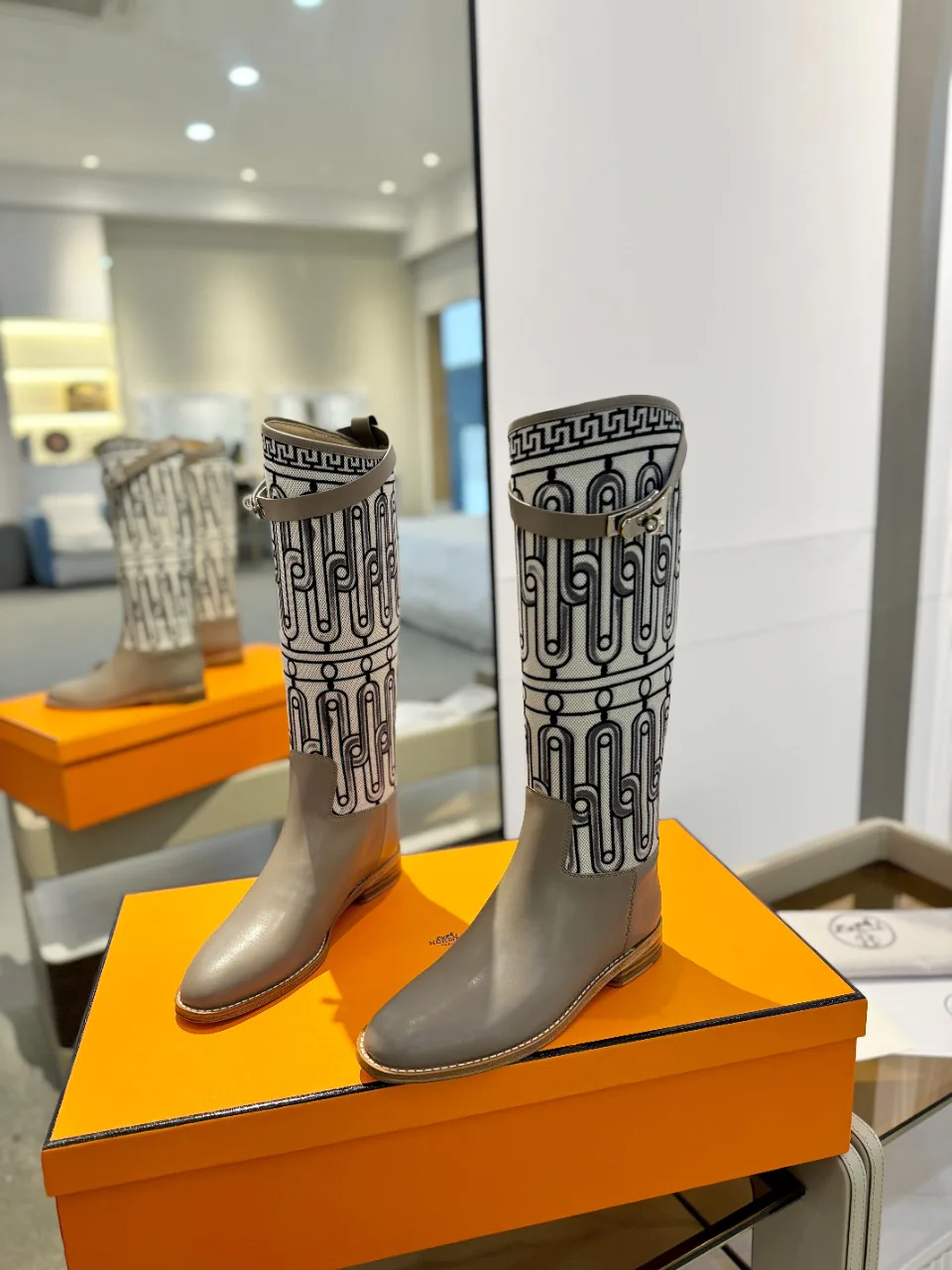 Women's Boots HERMES 18521313