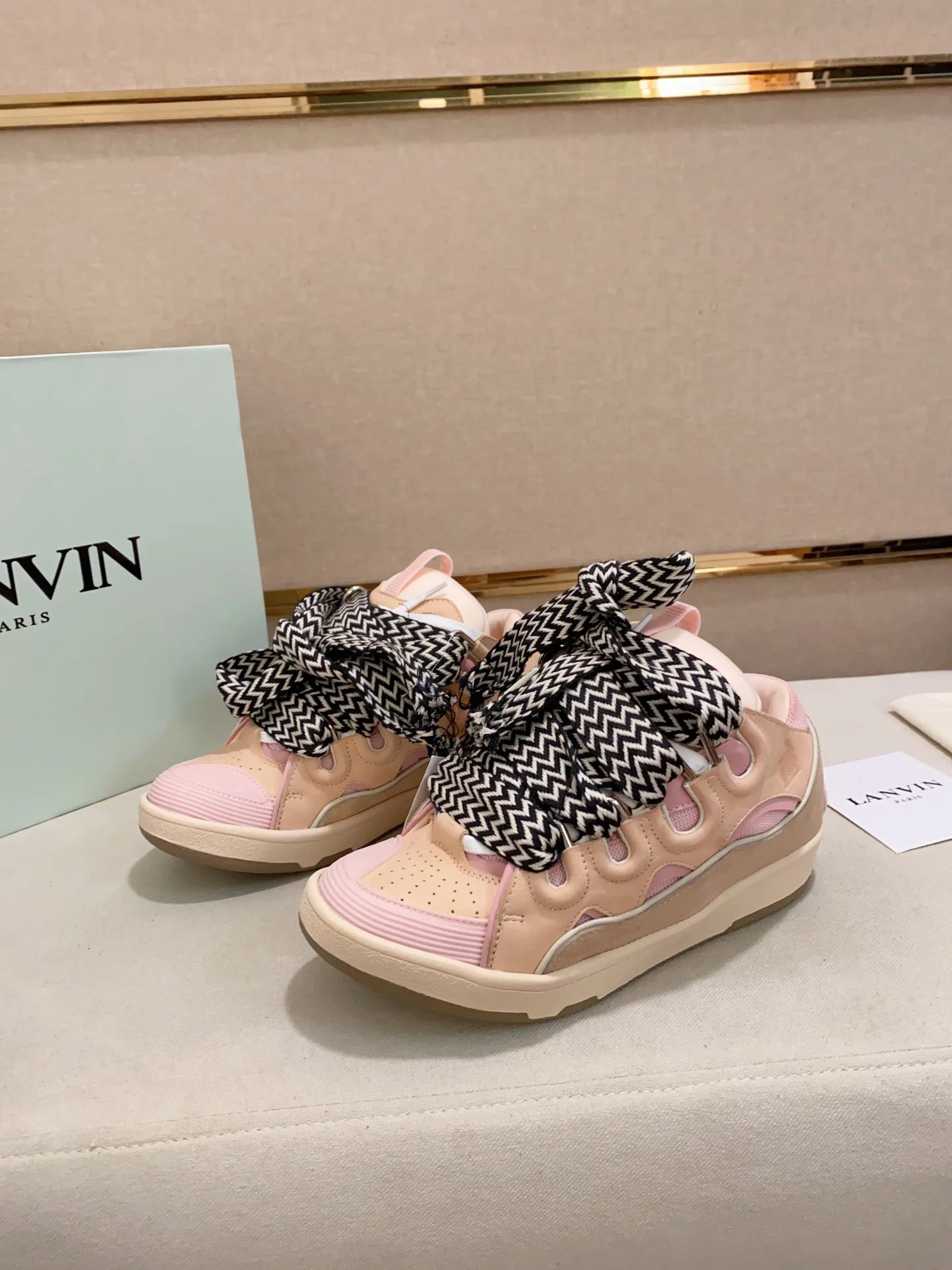 Women's Sneakers LANVIN 17955130