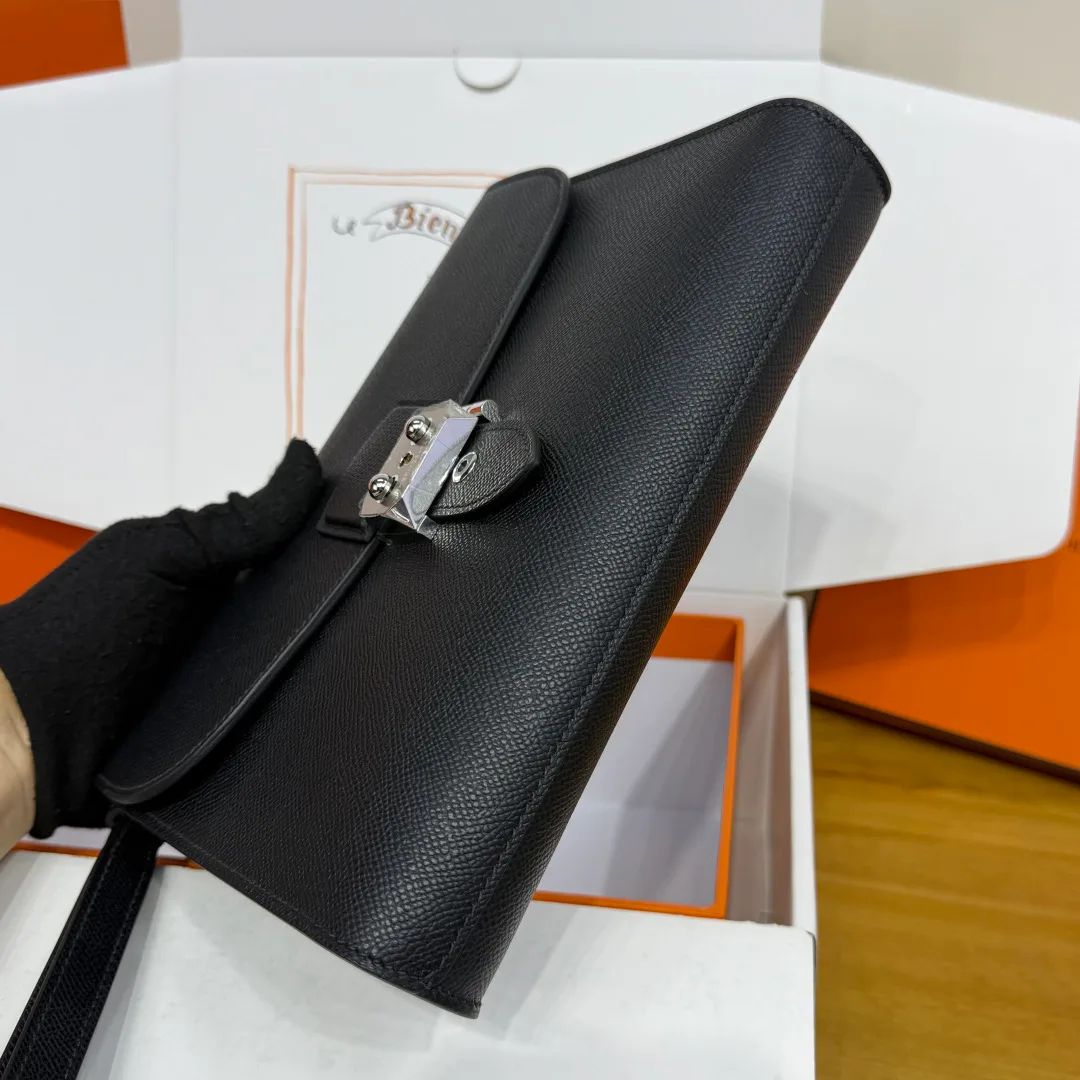 Women's Clutches HERMES 18077364