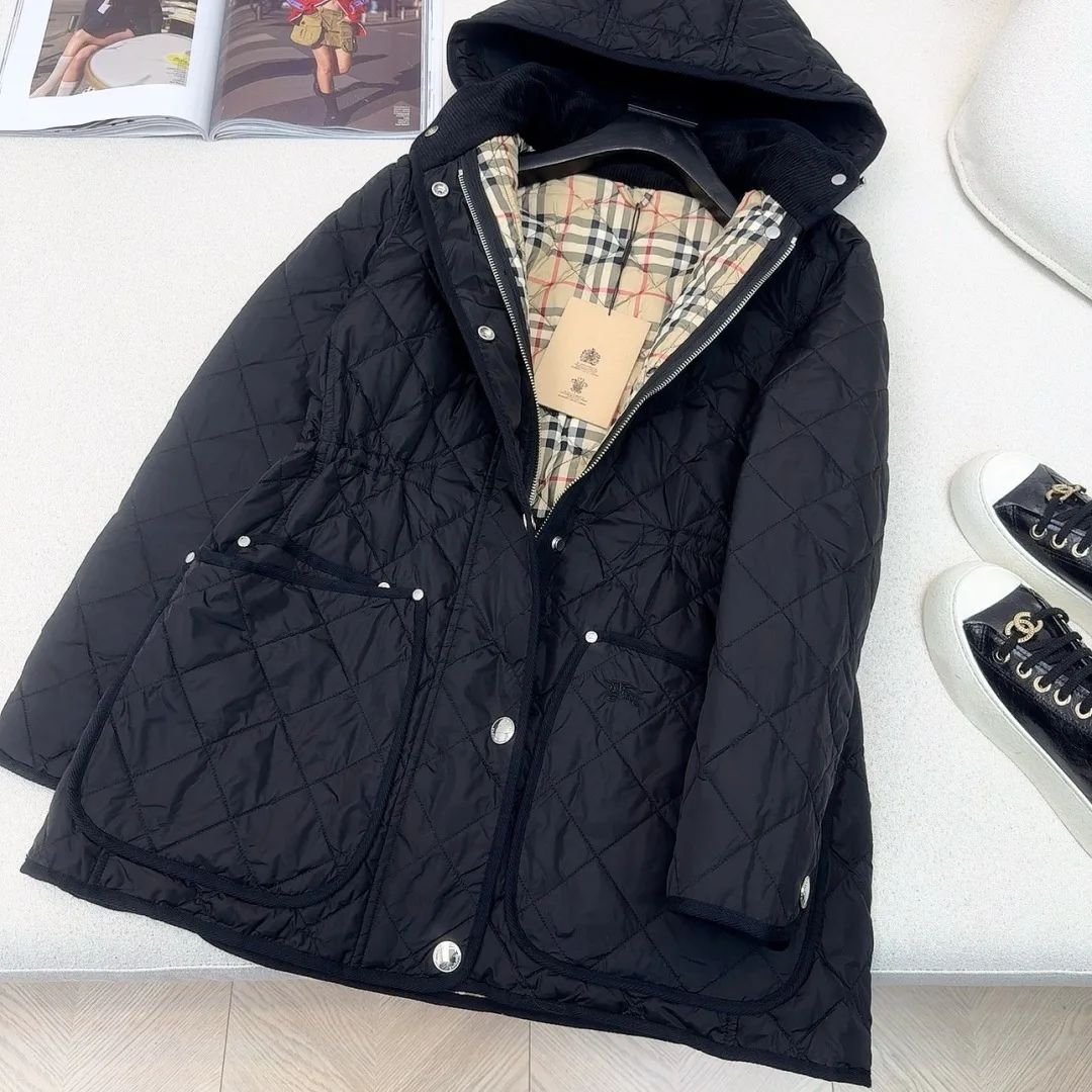 Women's Jackets And Down Jackets BURBERRY 17840423