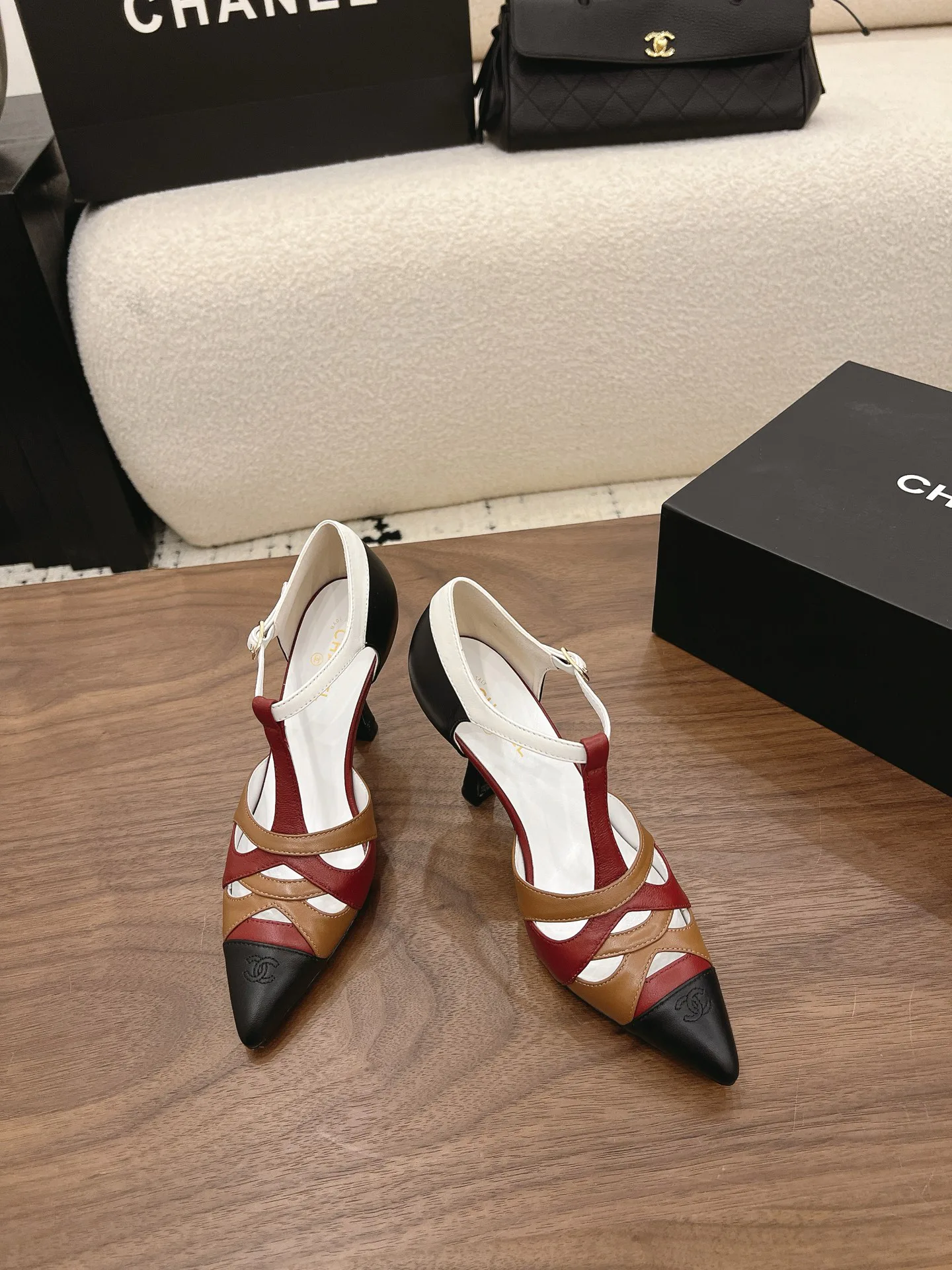 Women's Heels CHANEL 16931512