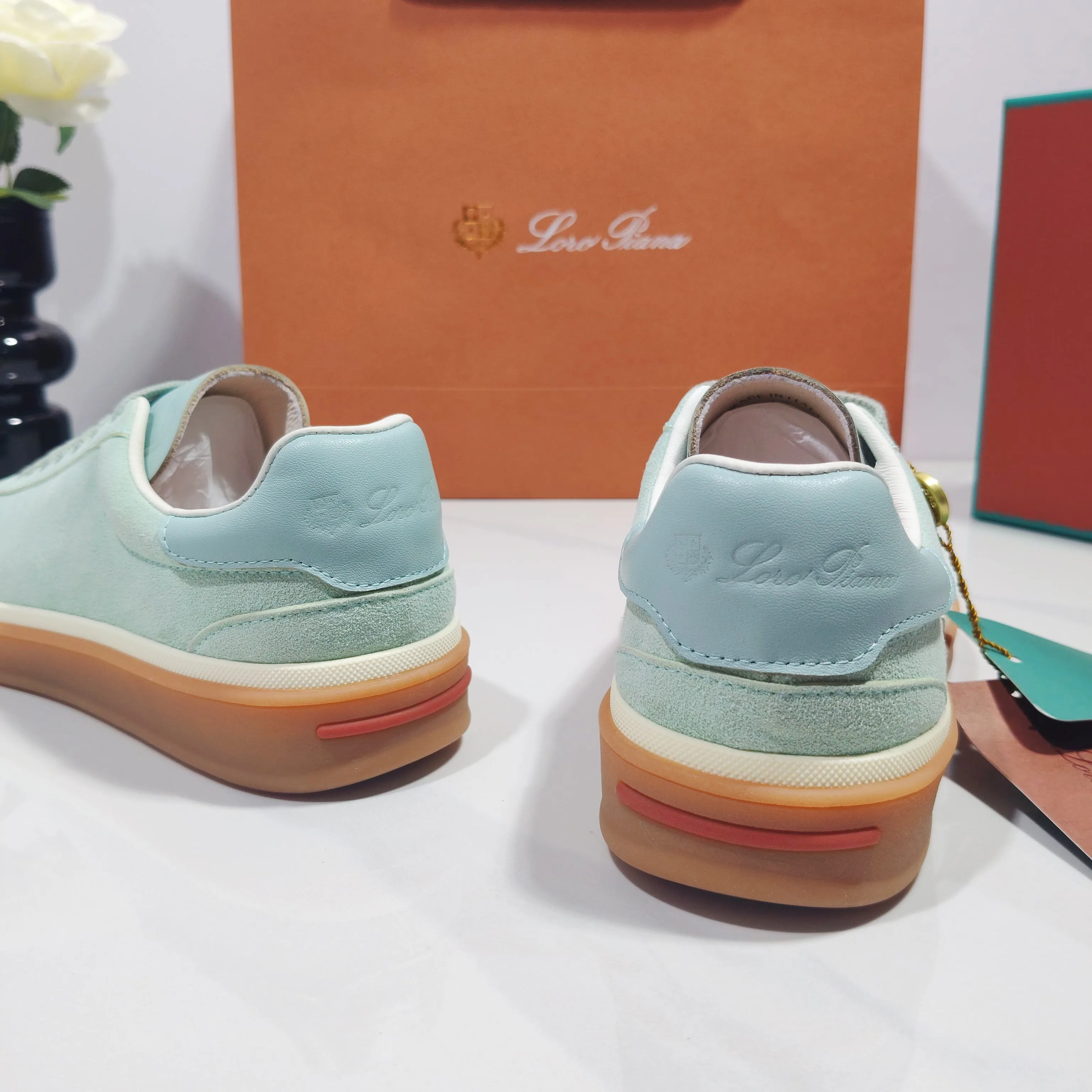 Women's Sneakers LORO PIANA 17961971