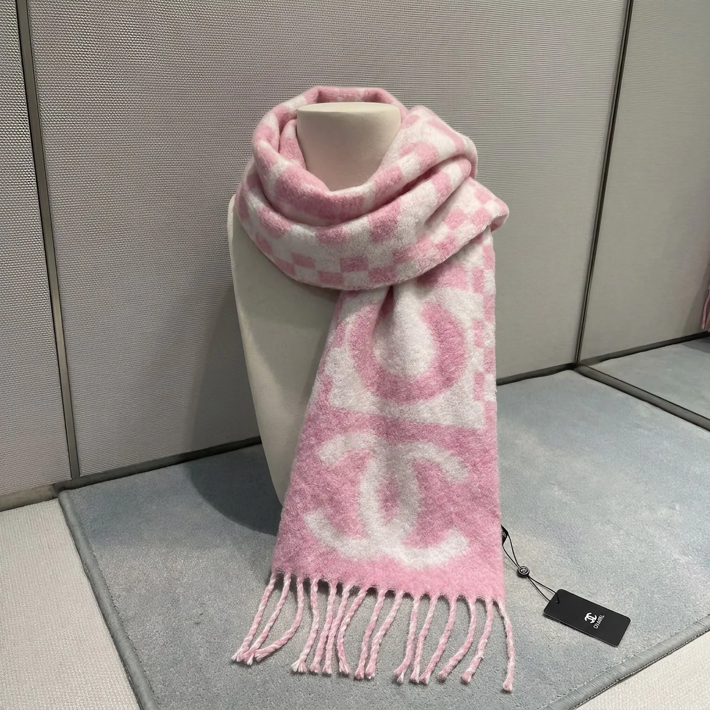Scarves CHANEL 18322571