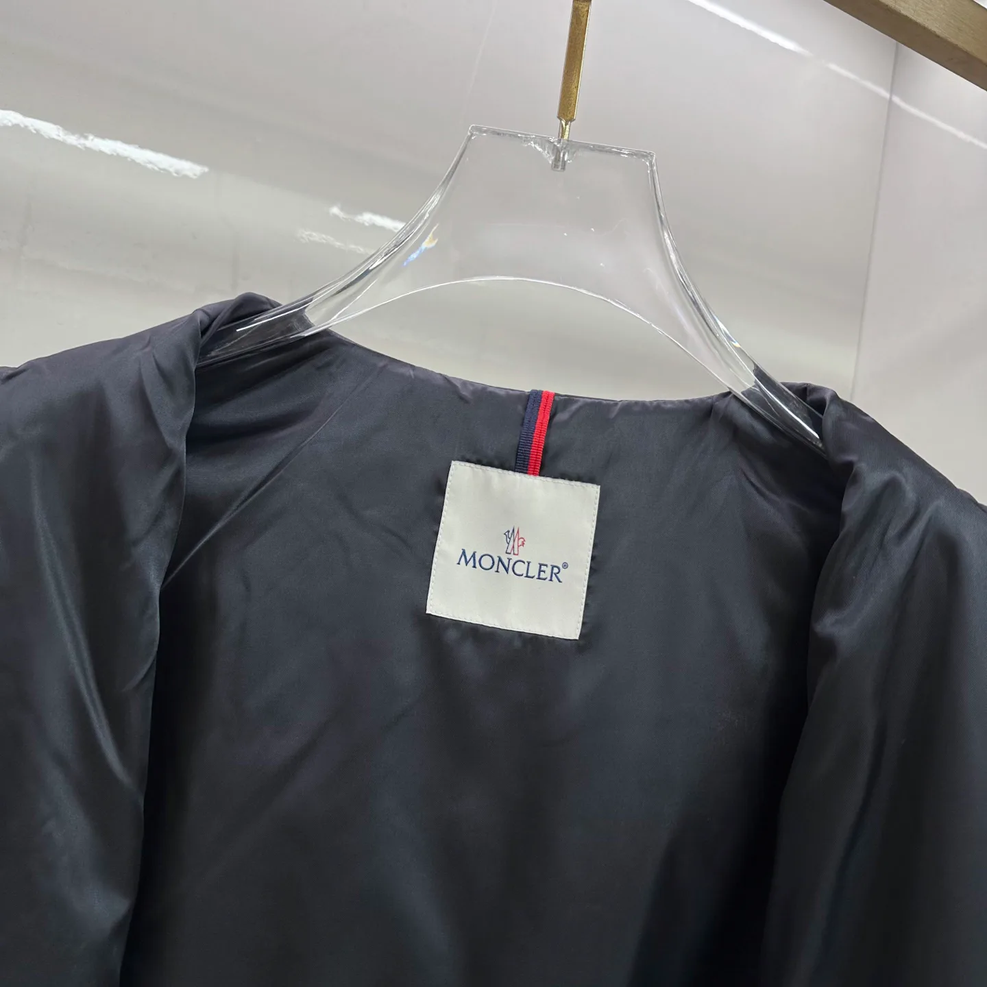 Men's Jackets And Down Jackets MONCLER 18140237