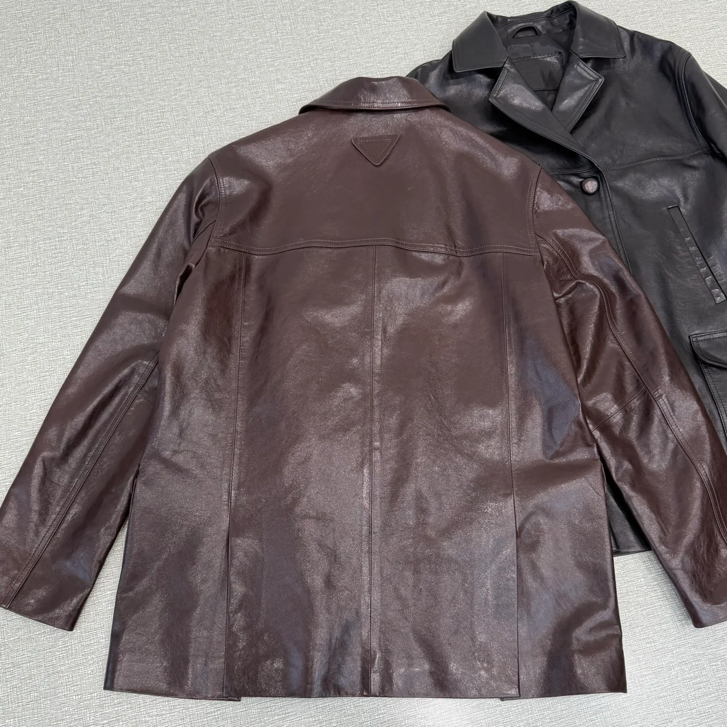 Women's Leather Jackets And Sheepskin Coats PRADA 18090502