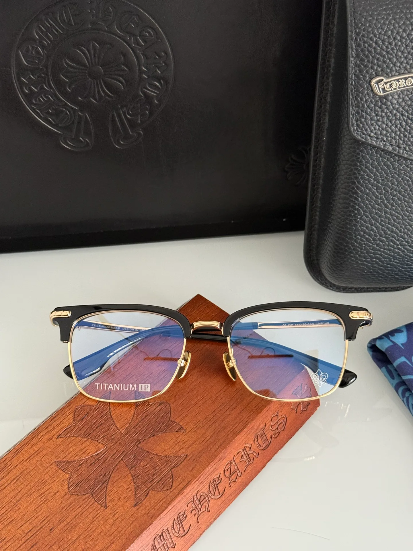 Glasses CHROME HEARTS 17437731