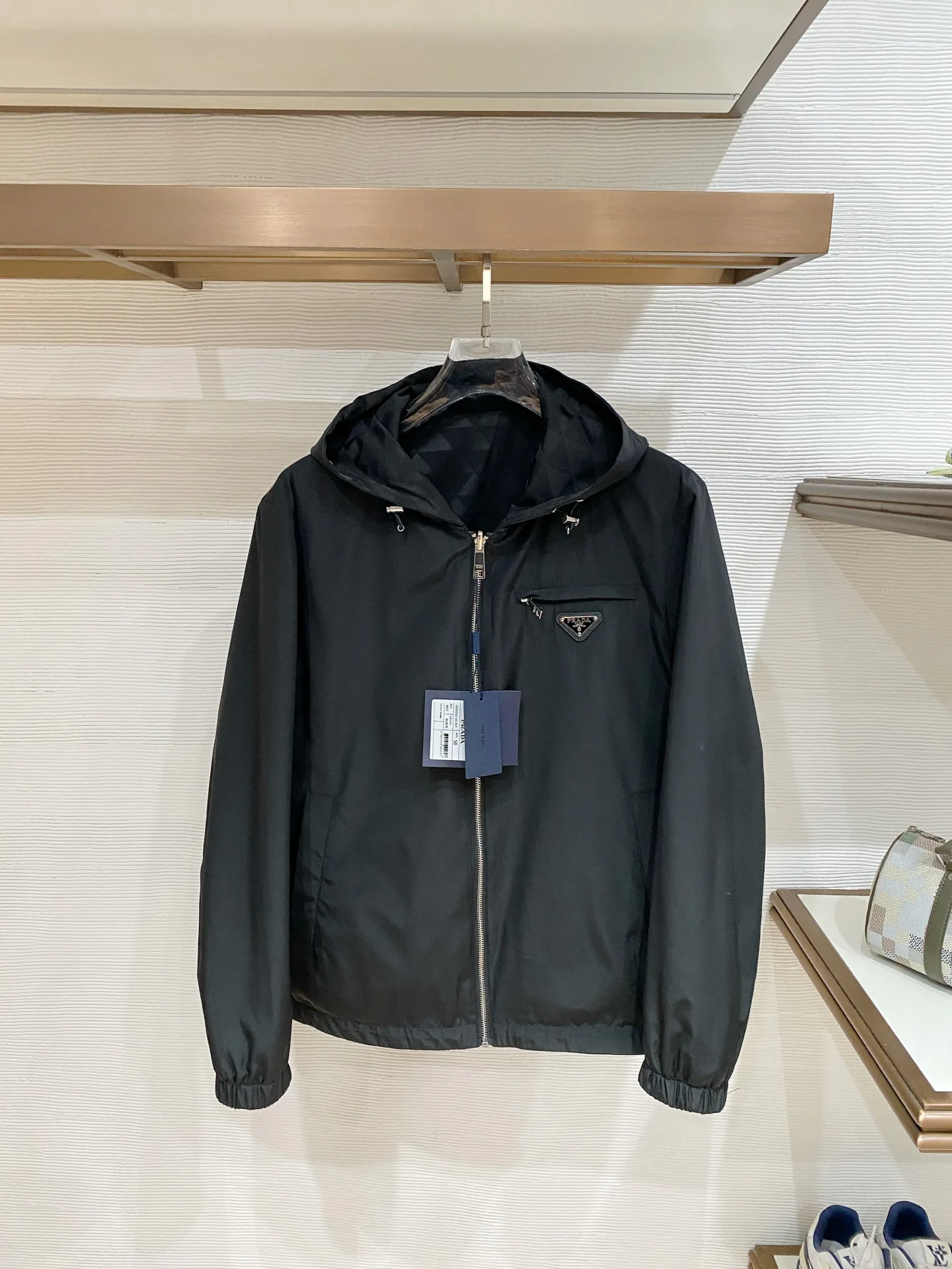 Куртки И Пуховики Мужские Prada 18618723