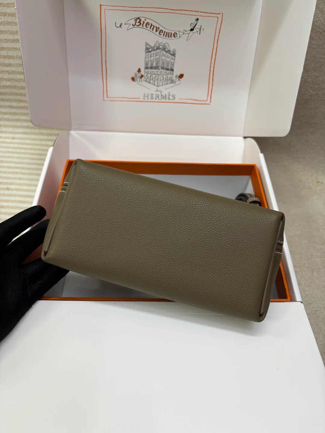 Women's Classic Handbags HERMES 17651562