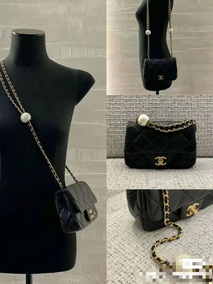 Women's Classic Handbags CHANEL 18066117