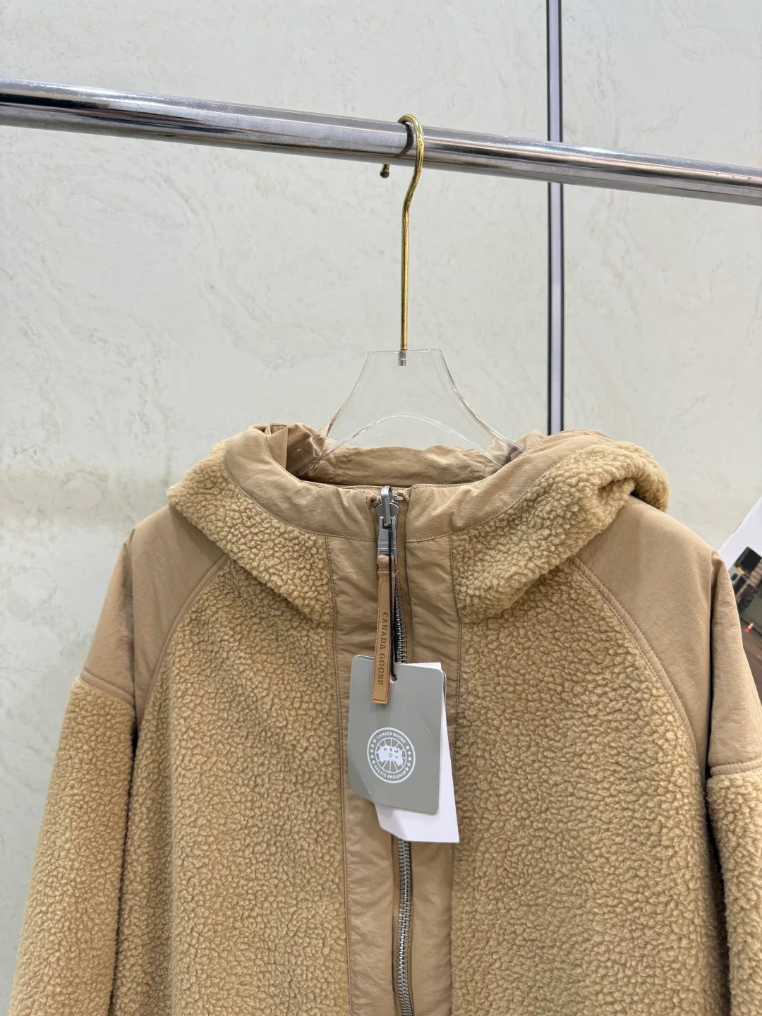 Куртки И Пуховики Мужские Canada Goose 18683815