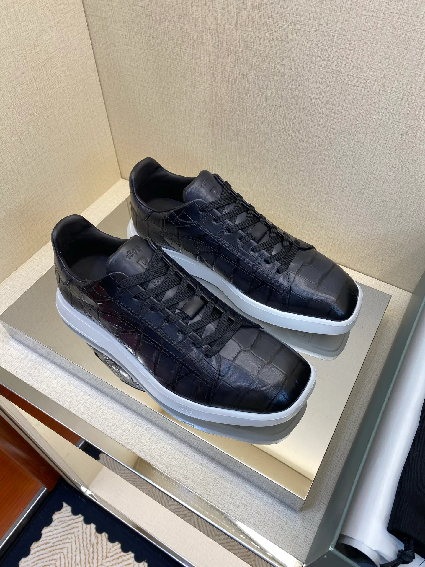 Men's Sneakers BERLUTI 18211889