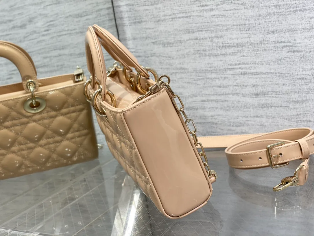Women's Classic Handbags CHRISTIAN DIOR 17770451