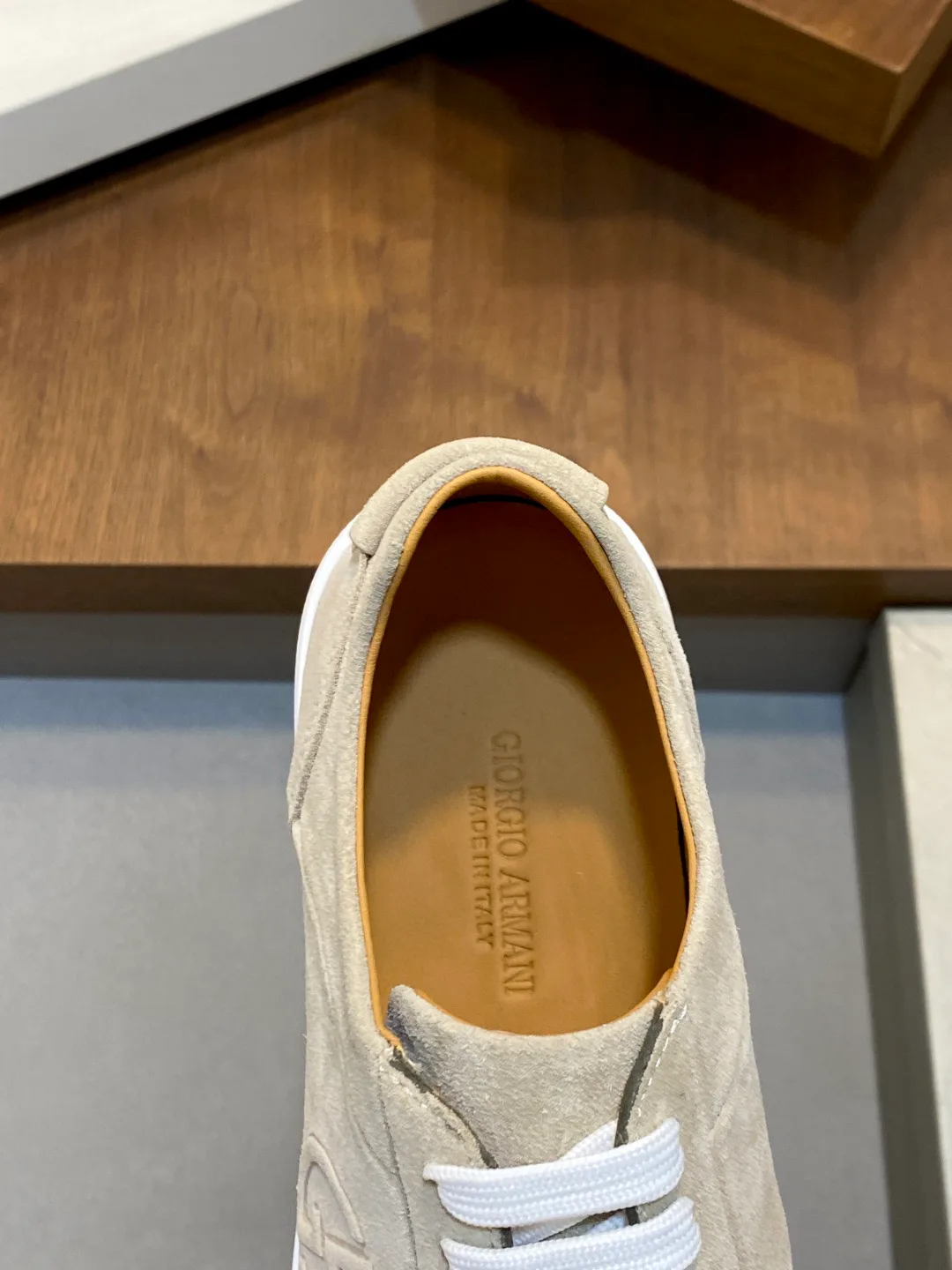 Кроссовки Мужские Armani 18586425