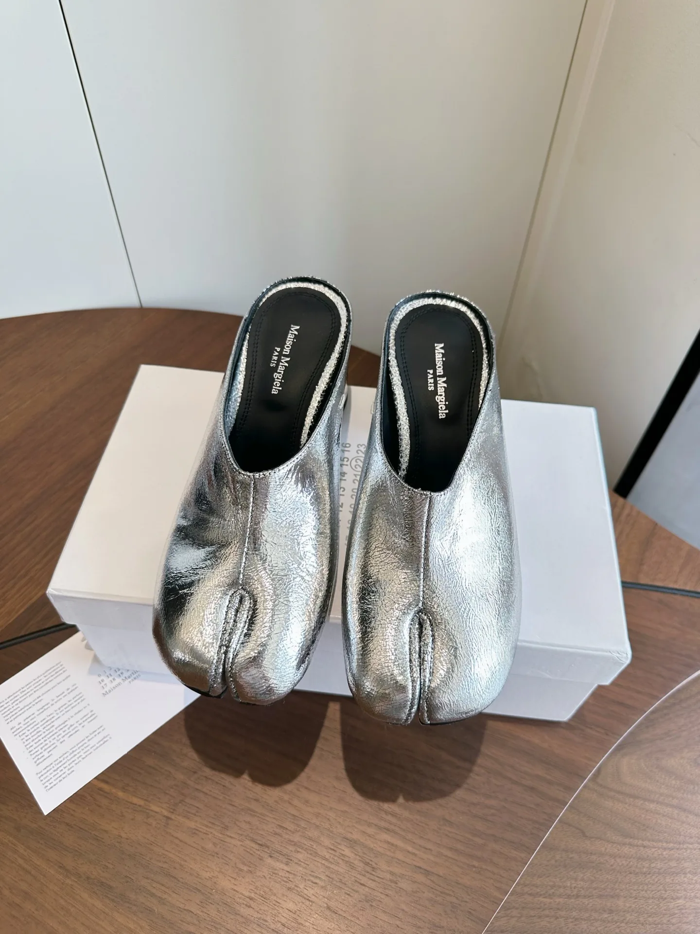 Women's Mules And Clogs MAISON MARGIELA 18444038