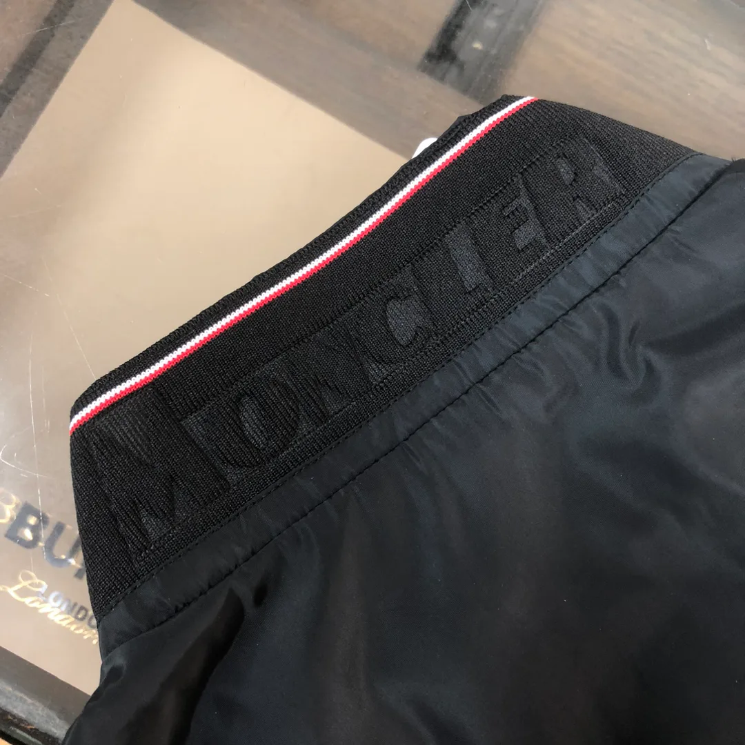 Men's Jackets And Down Jackets MONCLER 17285978