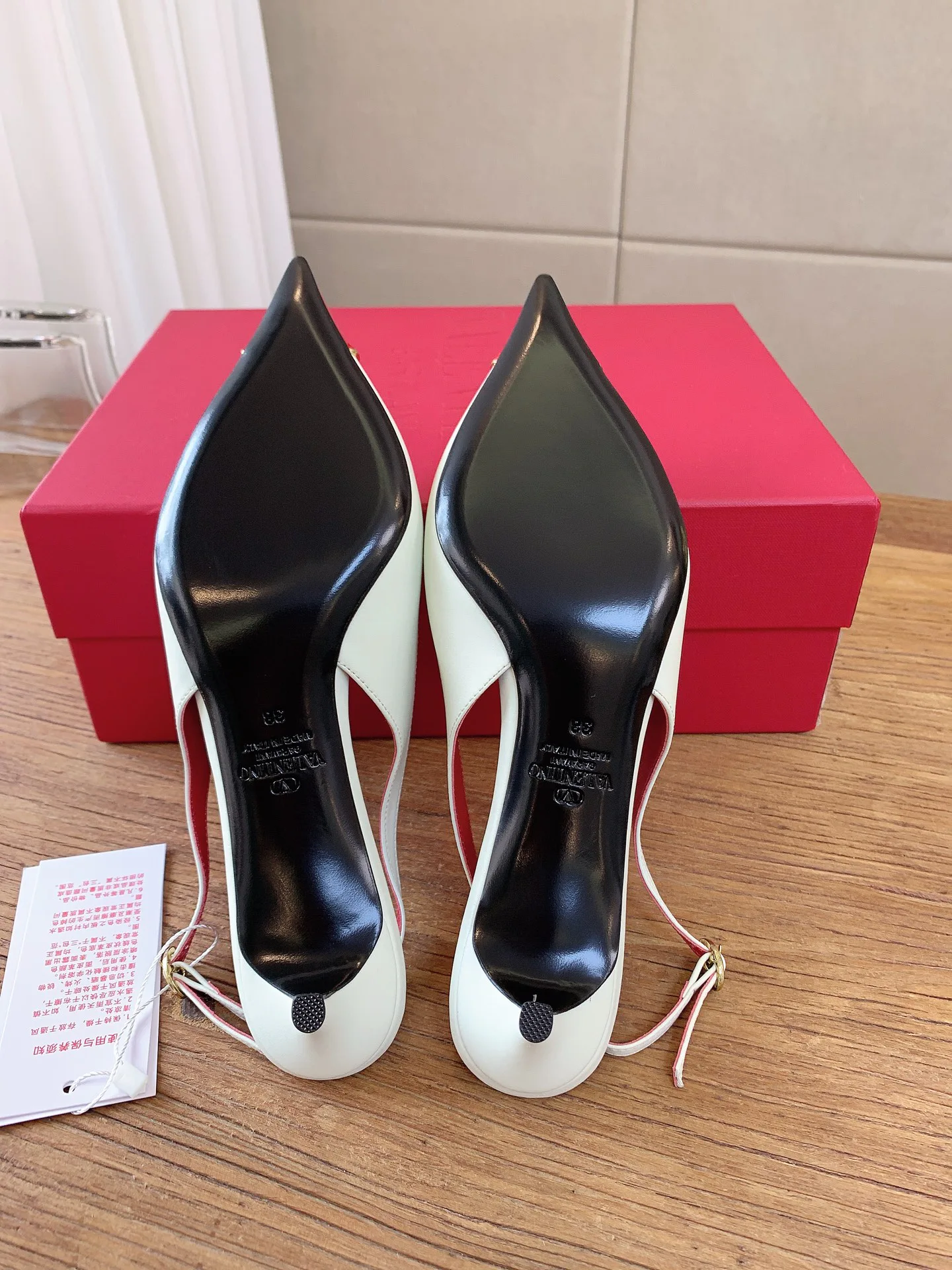 Women's Heels VALENTINO 17862469