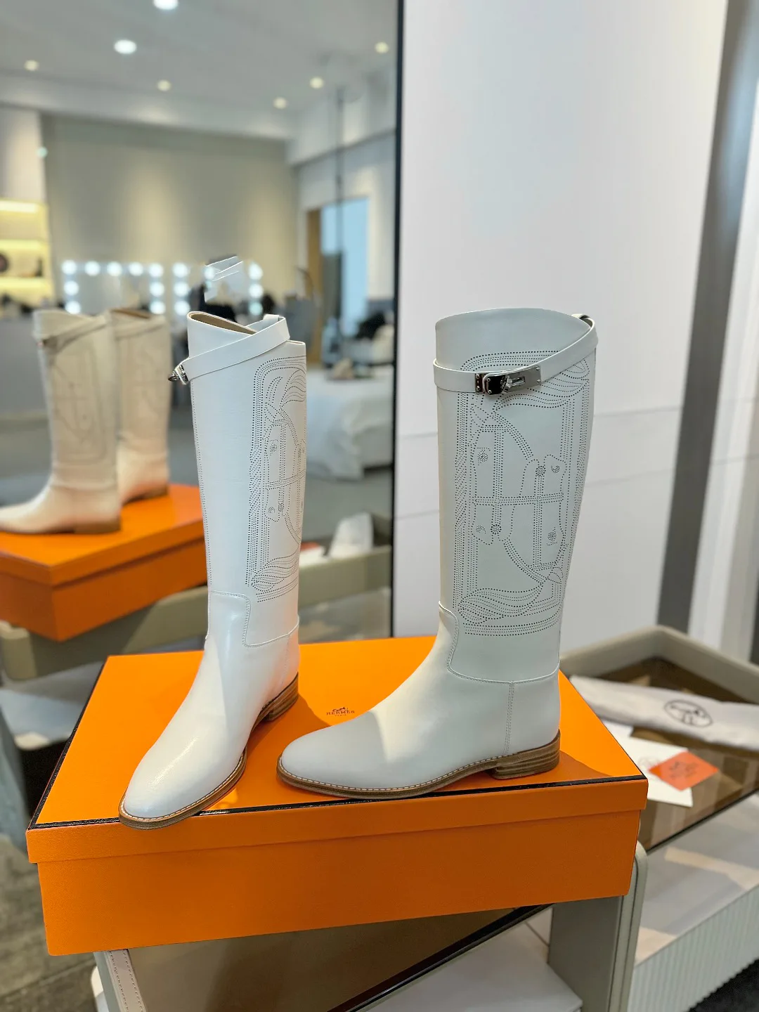 Women's Boots HERMES 18521272