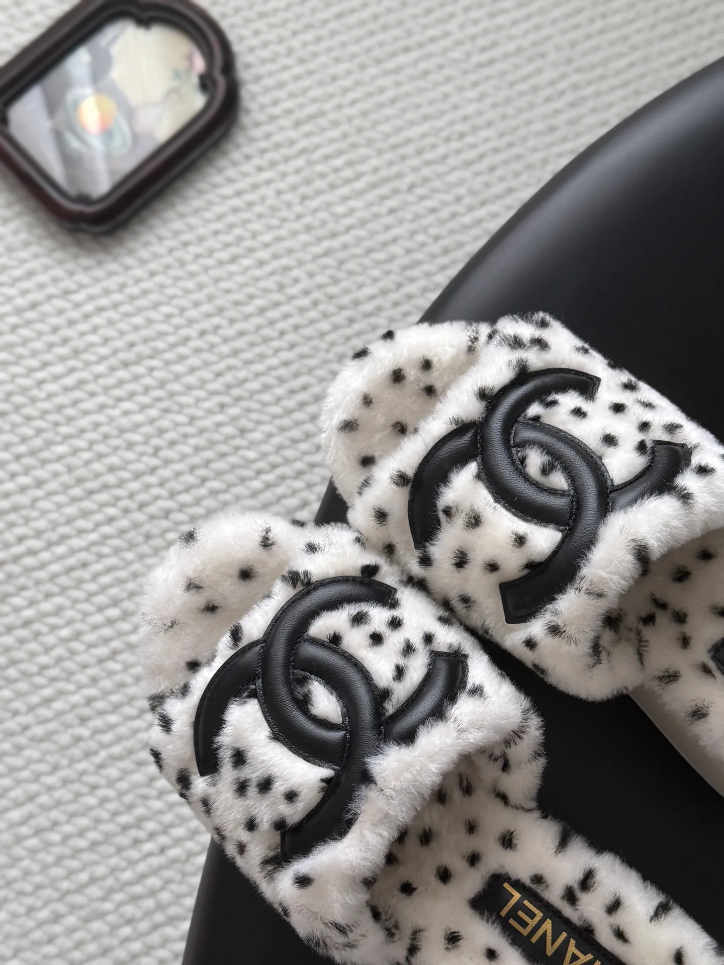 Women's Slippers CHANEL 18053836
