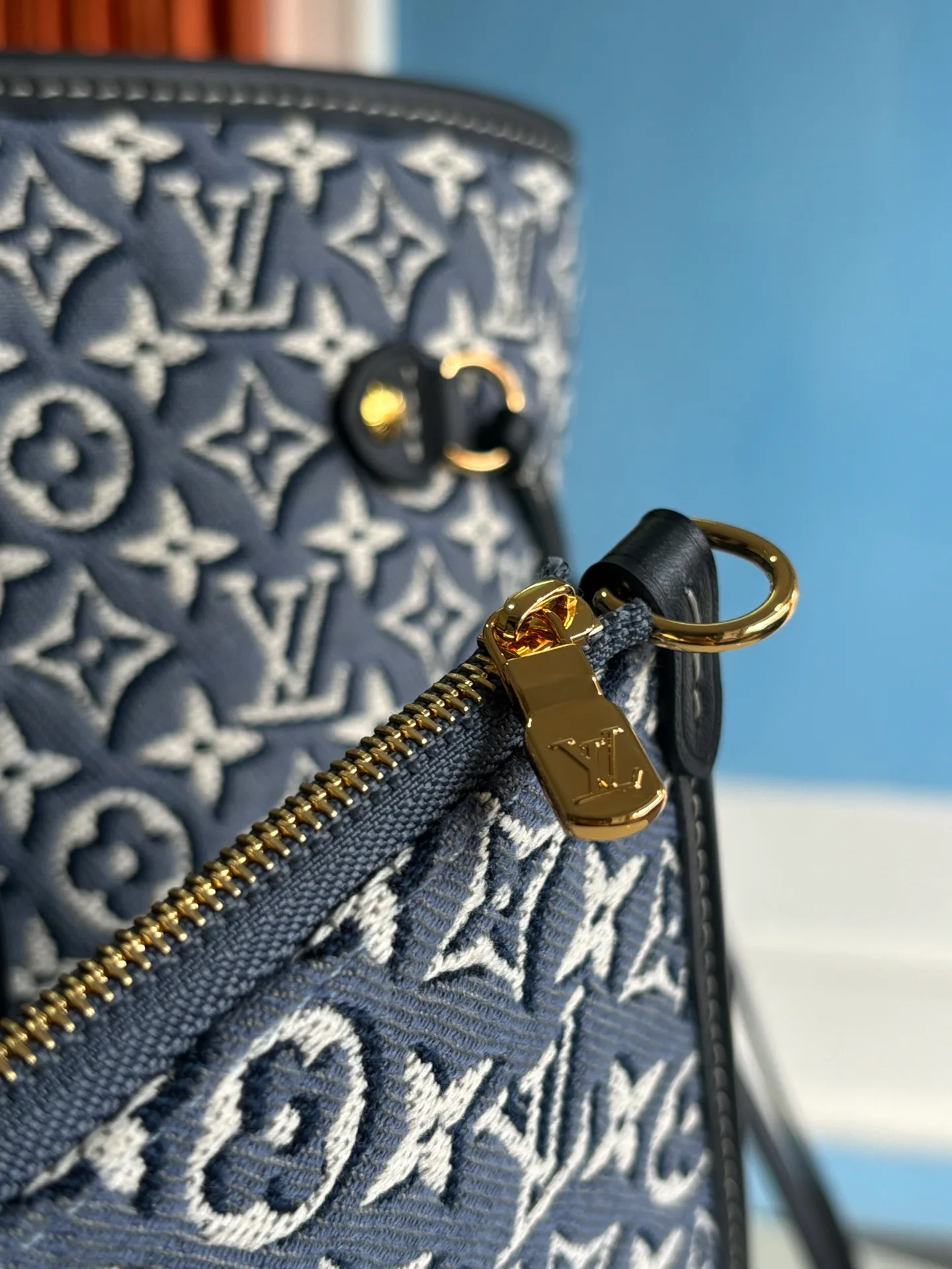 Women's Classic Handbags LOUIS VUITTON 18353924