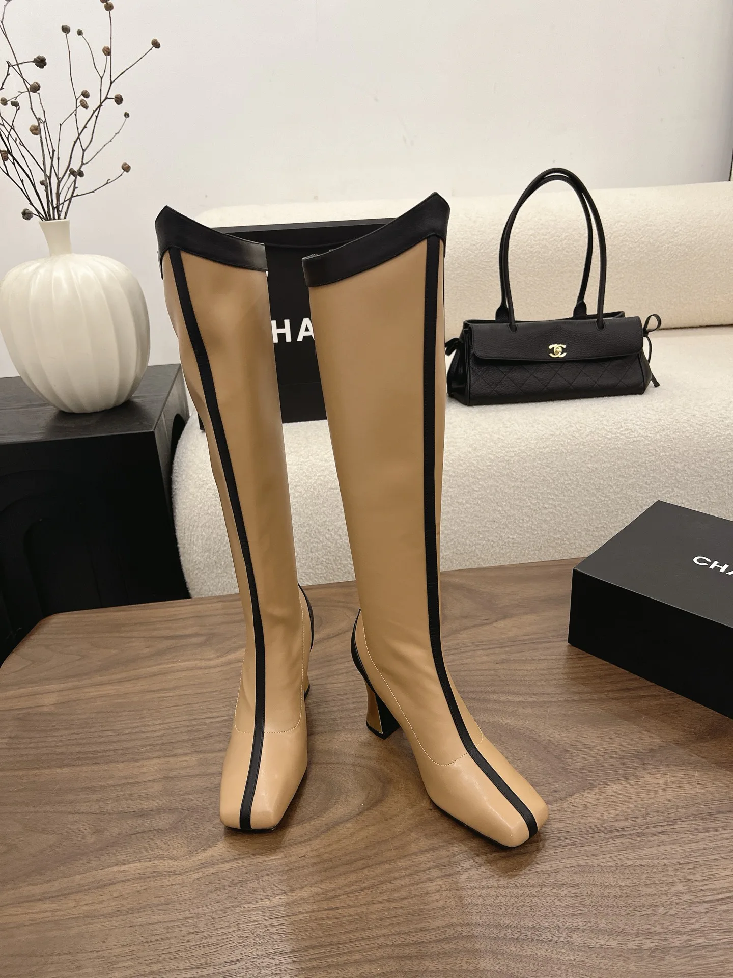 Women's Boots CHANEL 17599918
