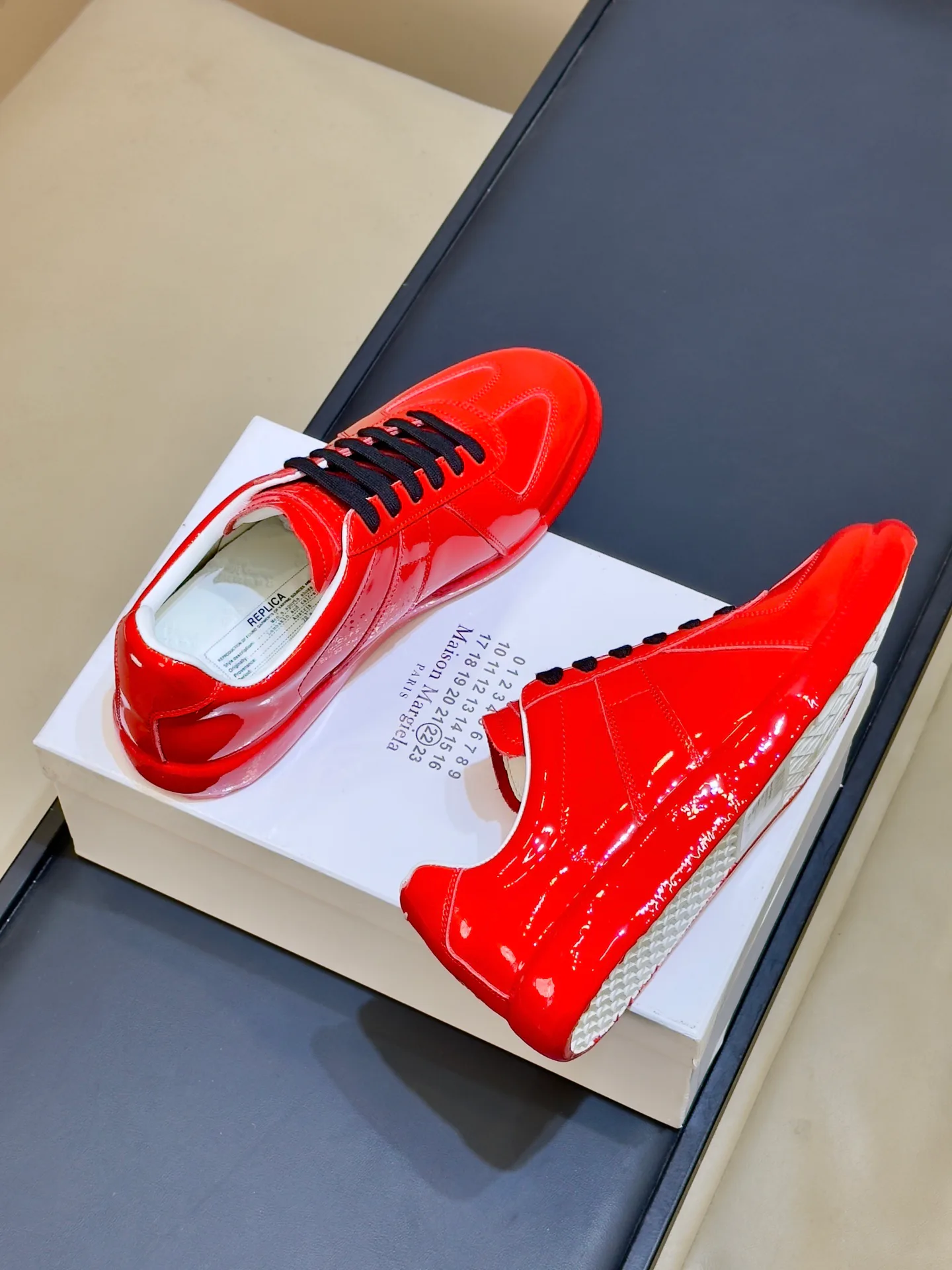 Men's Sneakers MAISON MARGIELA 18073437