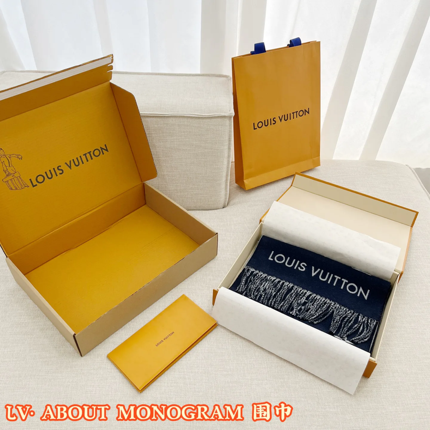 Scarves LOUIS VUITTON 18462785