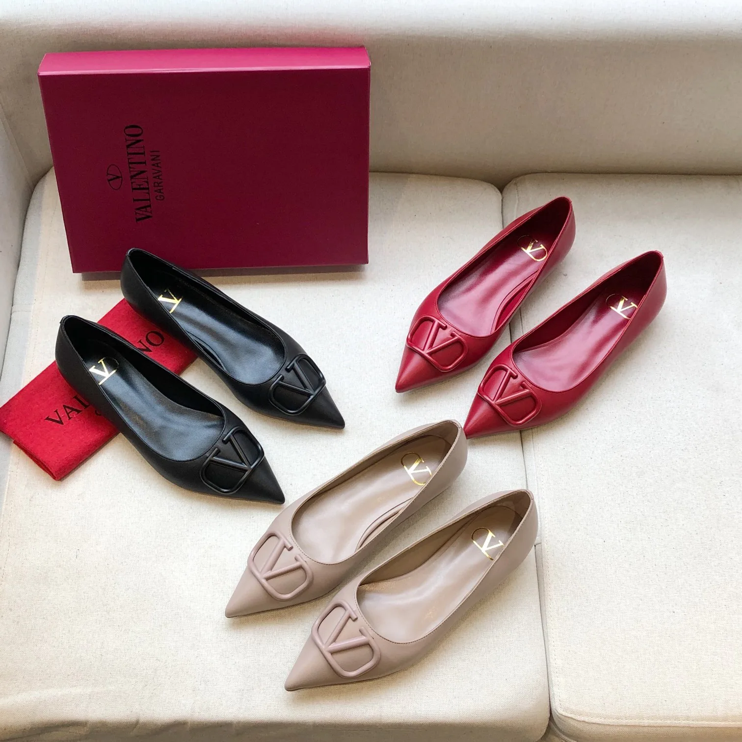 Women's Heels VALENTINO 17956855