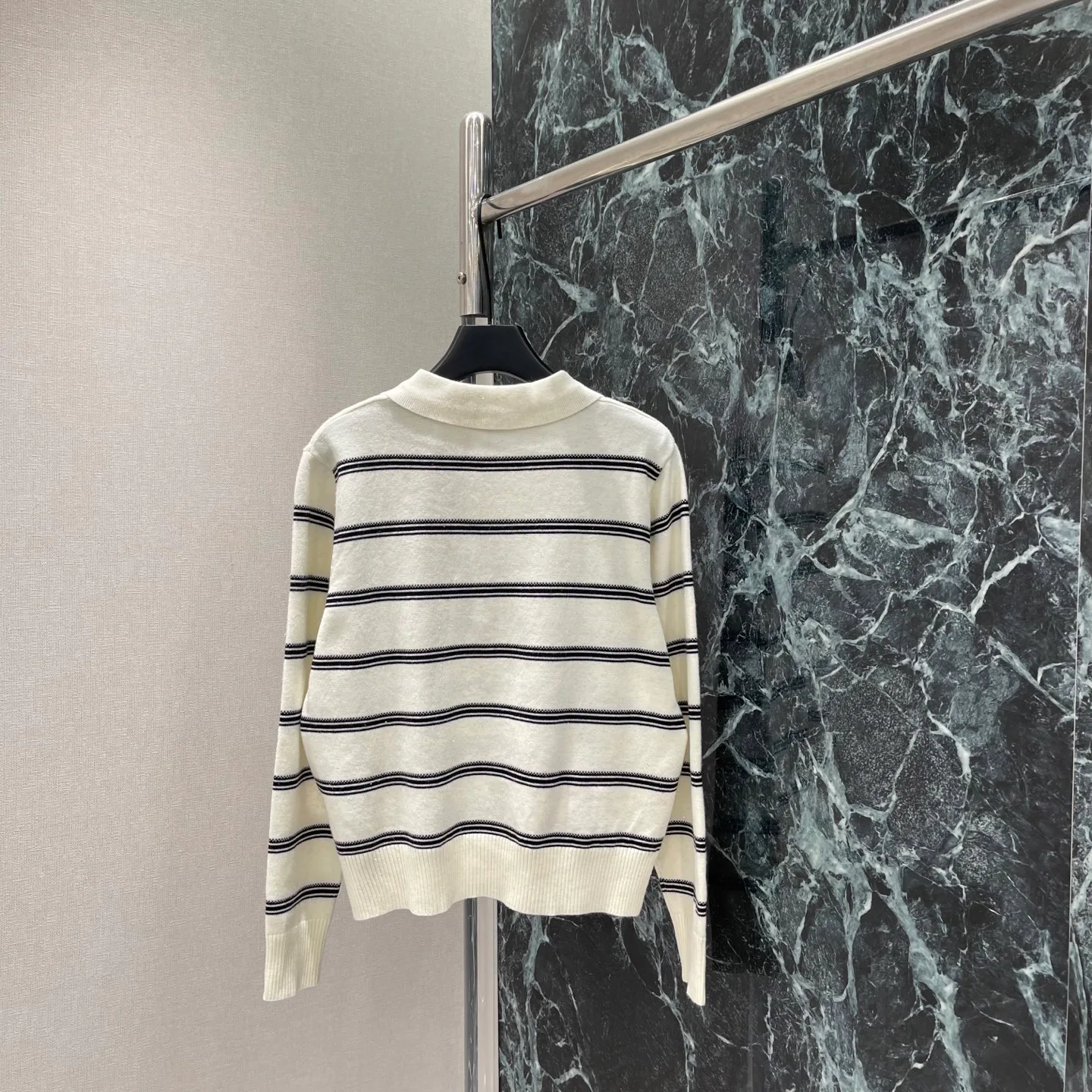 Women's Jumpers And Sweaters LOEWE 18030707