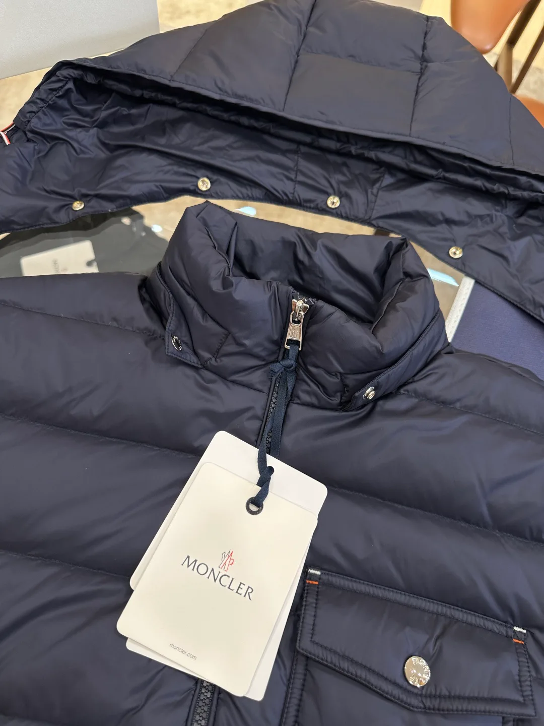 Men's Jackets And Down Jackets MONCLER 18260912