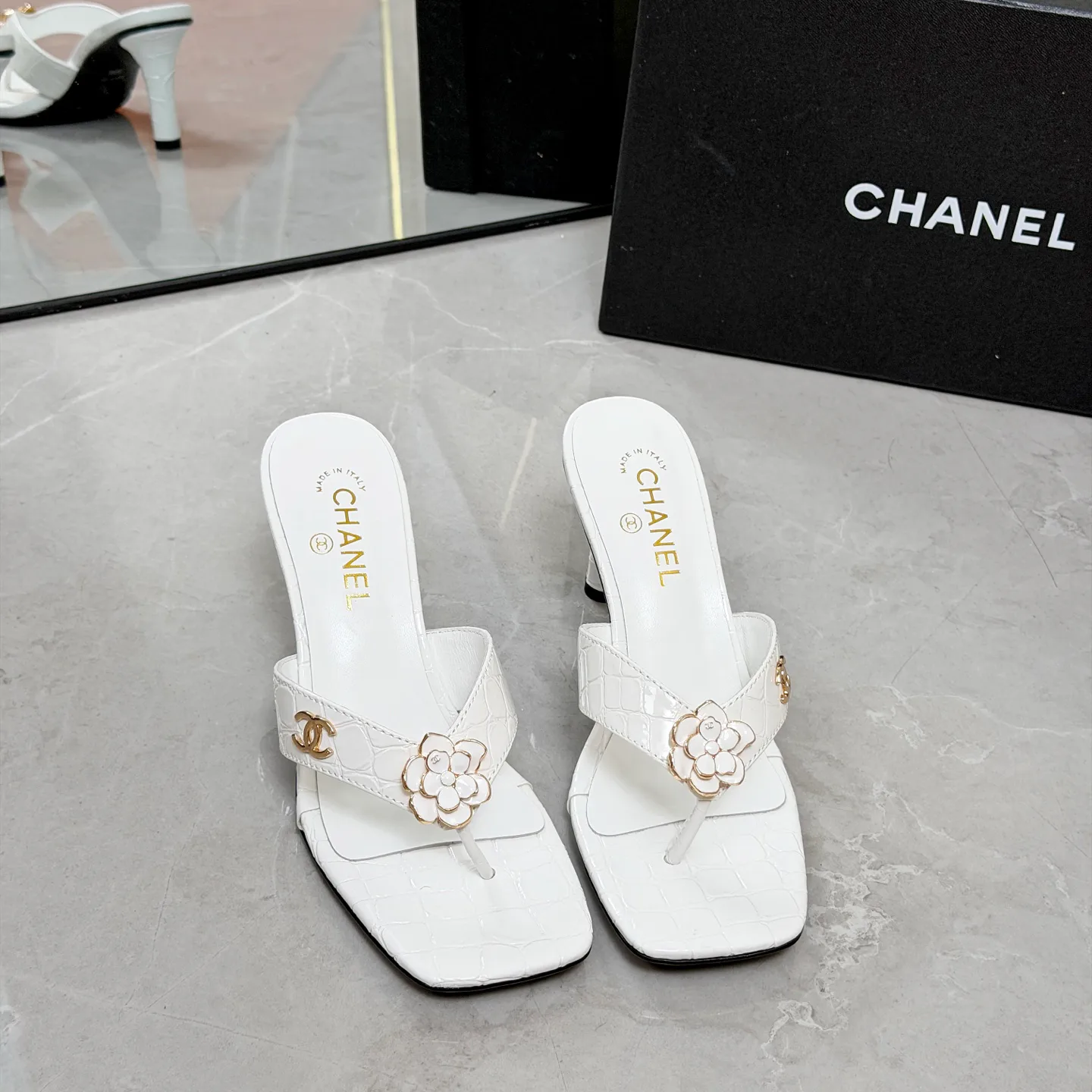 Women's Open-Toe Sandals CHANEL 17335022