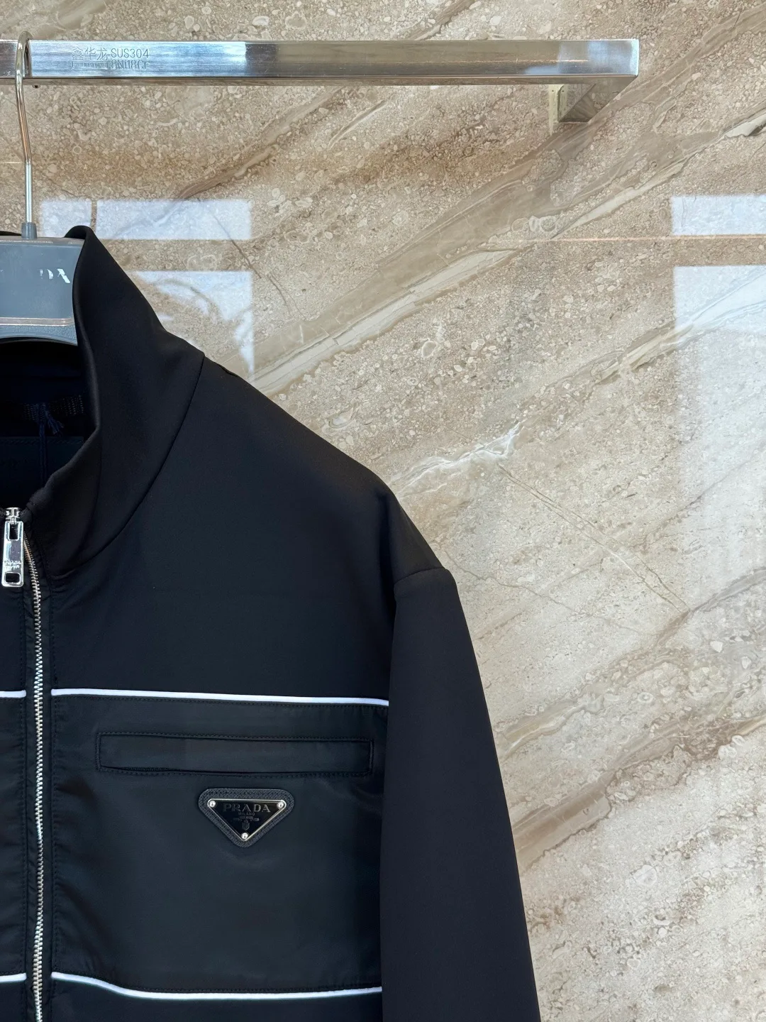 Women's Jackets And Down Jackets PRADA 18120153
